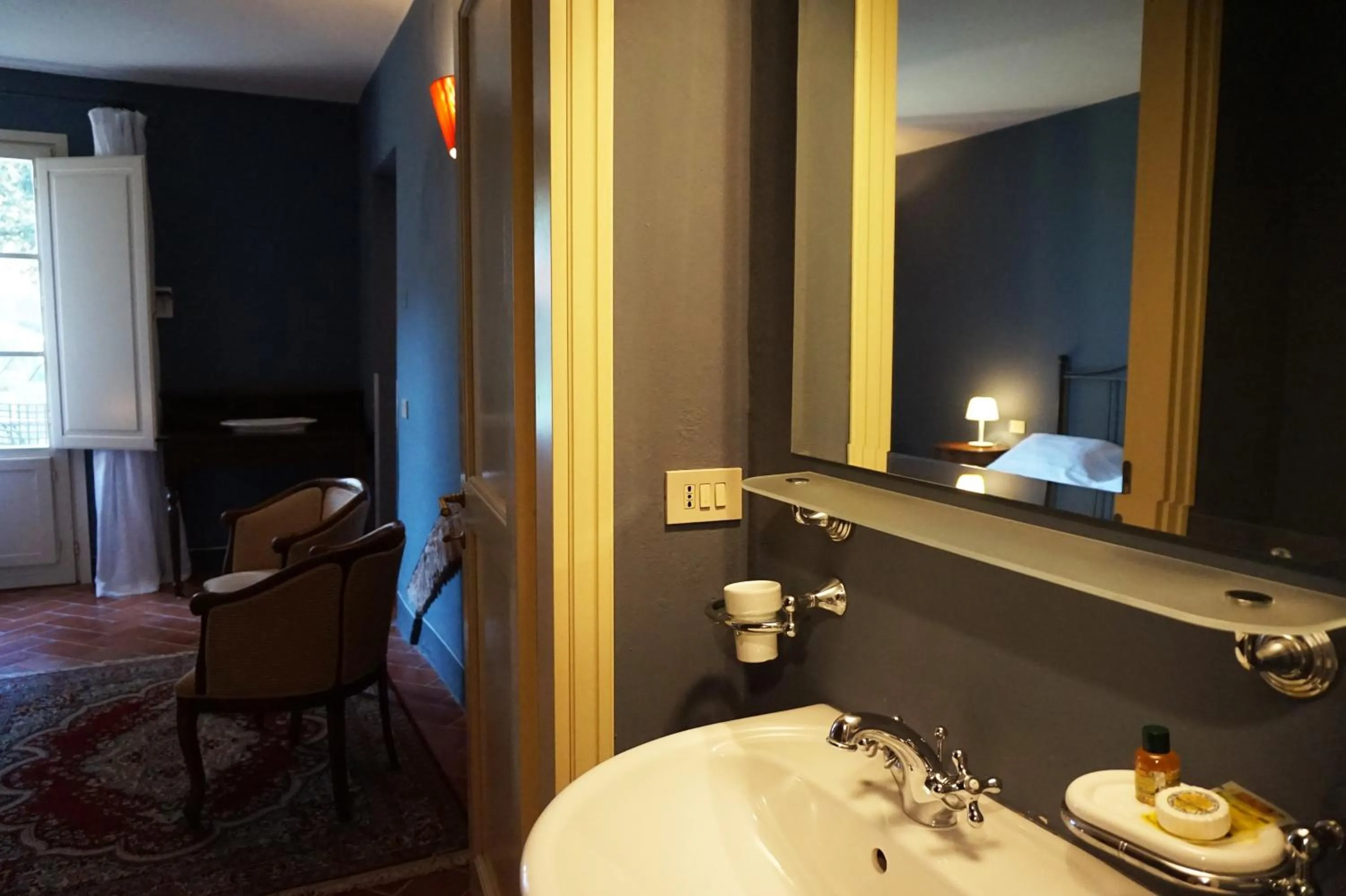 Bathroom in Borgo Colleoli Resort