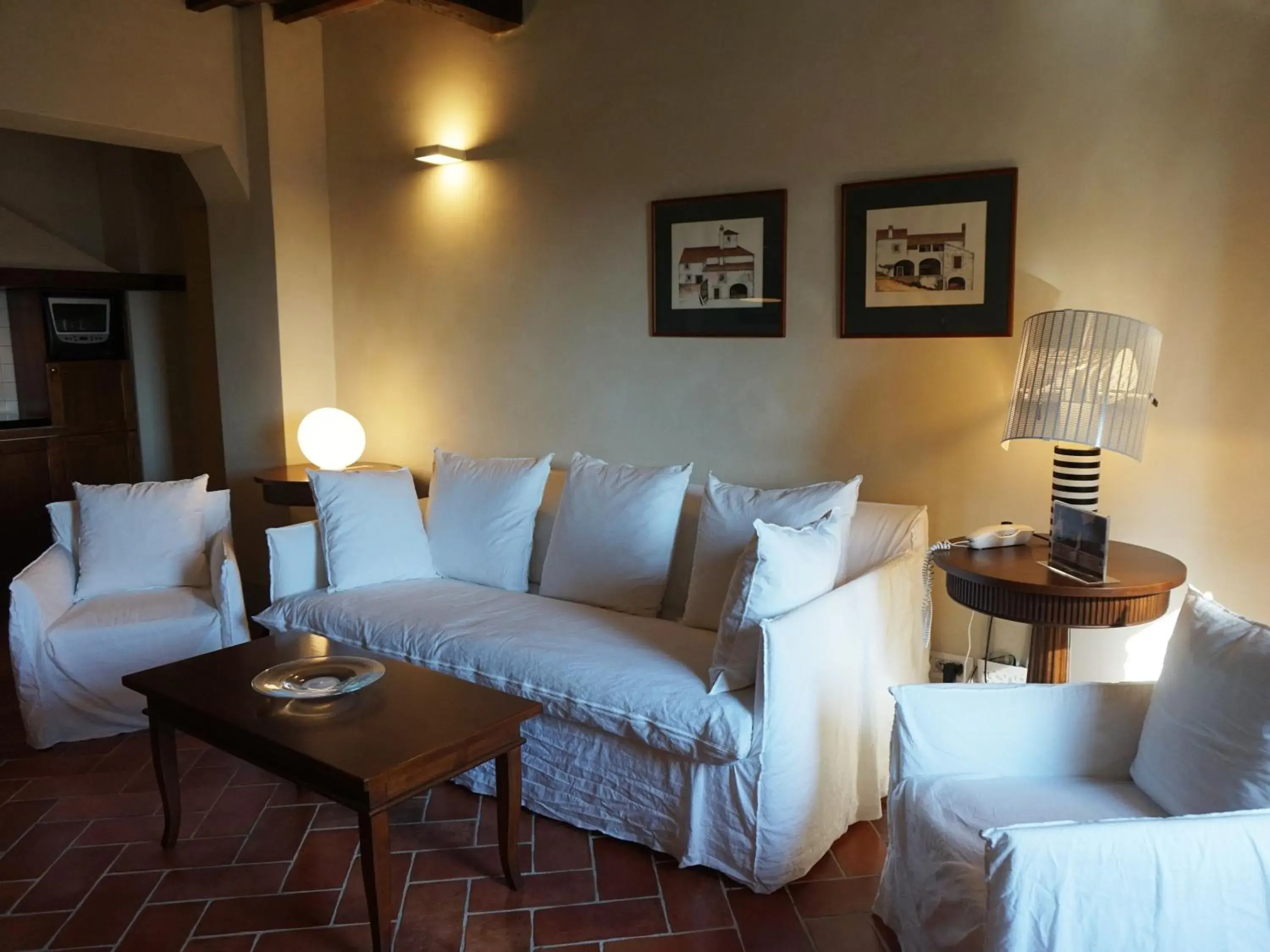 Bed in Borgo Colleoli Resort Bed in Borgo Colleoli Resort