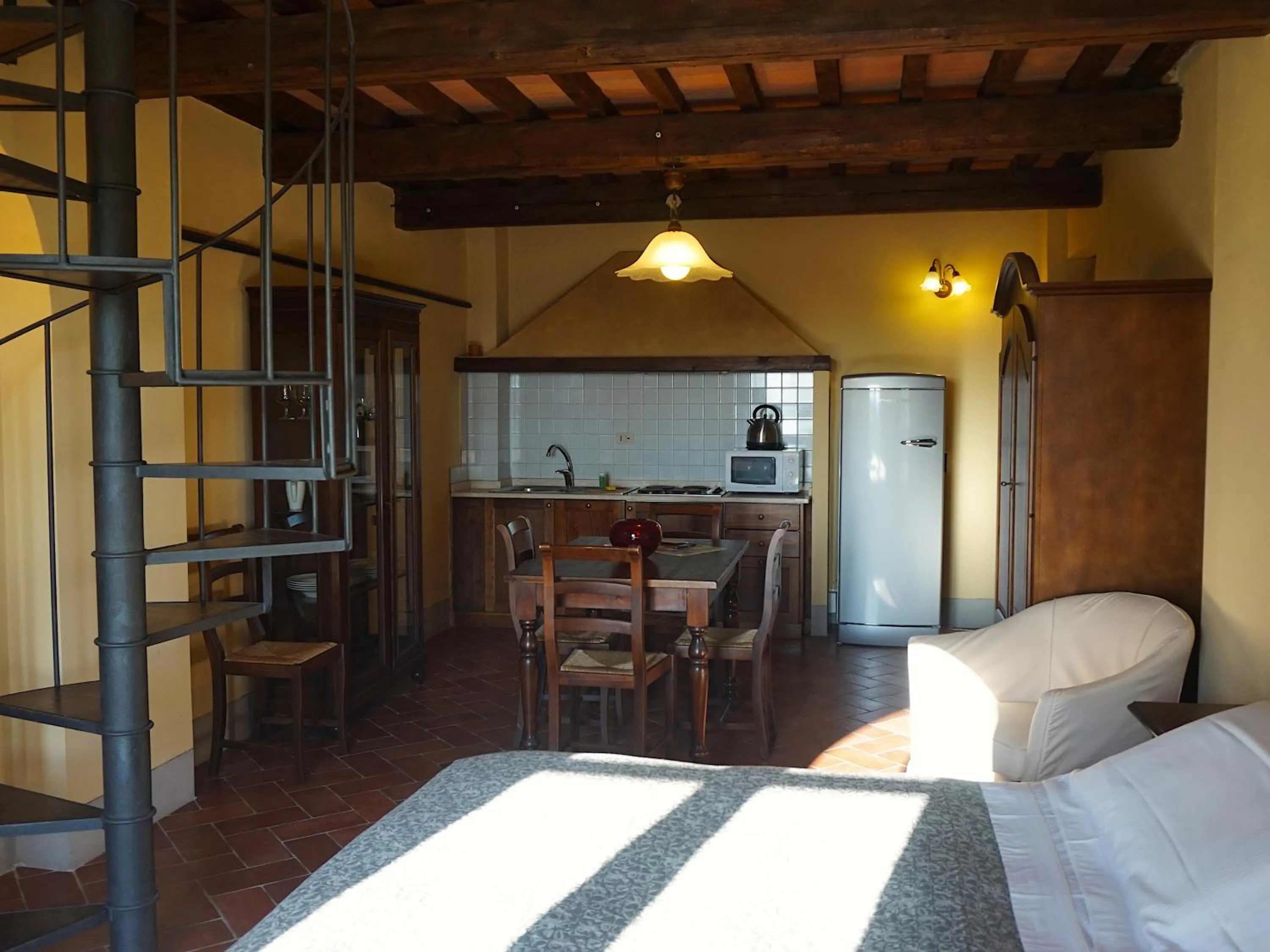 Photo of the whole room, Bed in Borgo Colleoli Resort