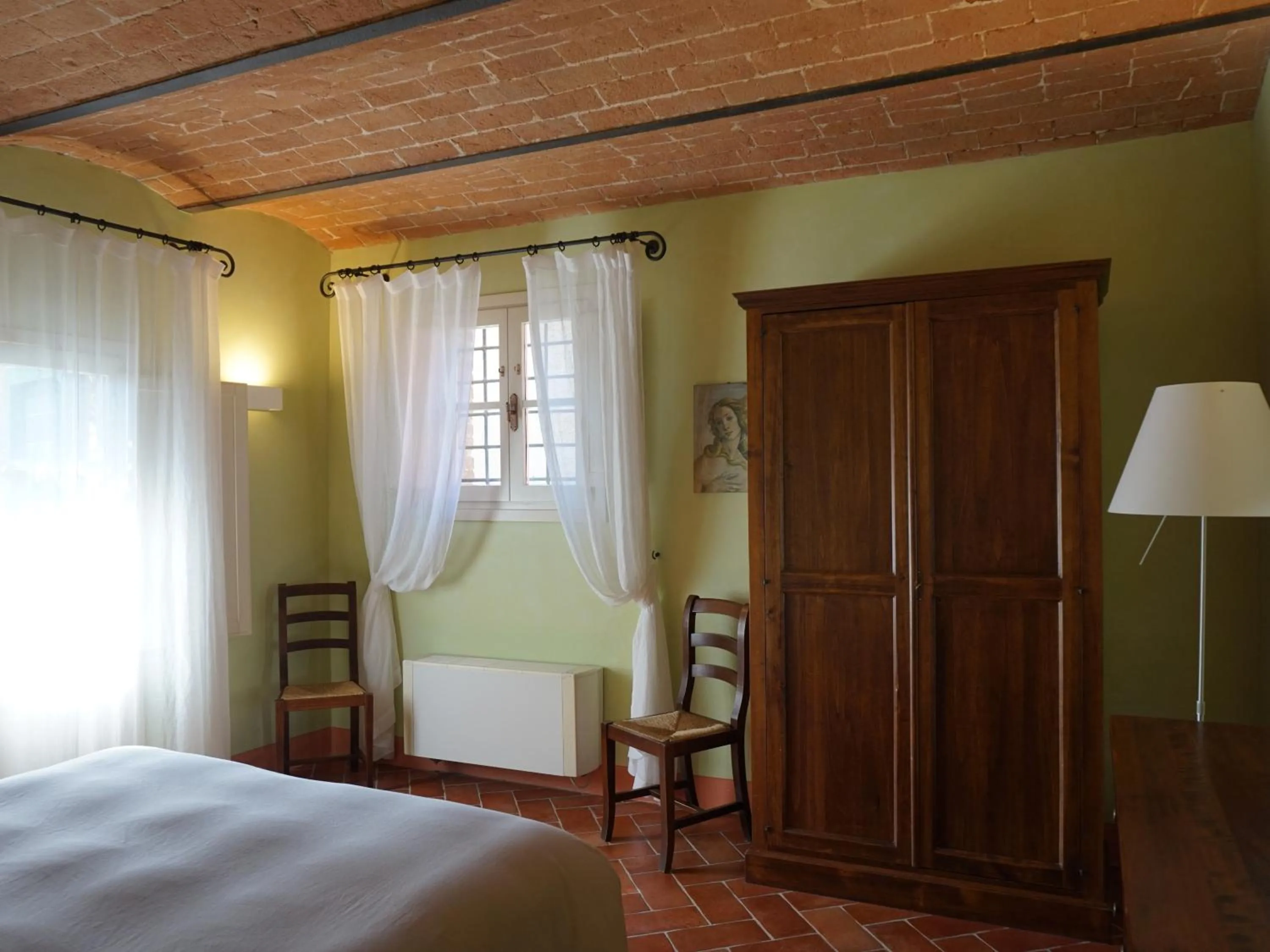 Photo of the whole room, Bed in Borgo Colleoli Resort