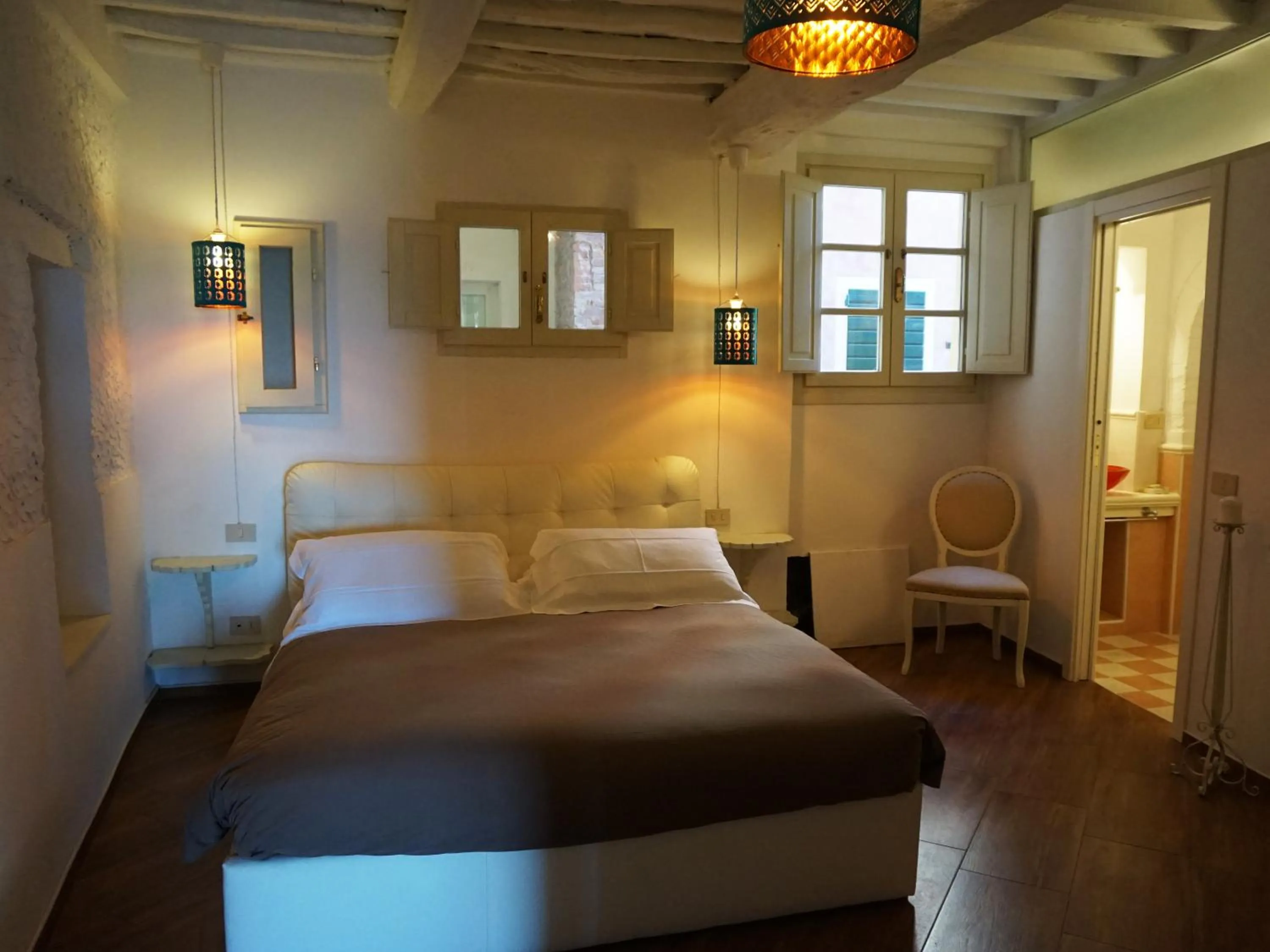 Photo of the whole room, Bed in Borgo Colleoli Resort