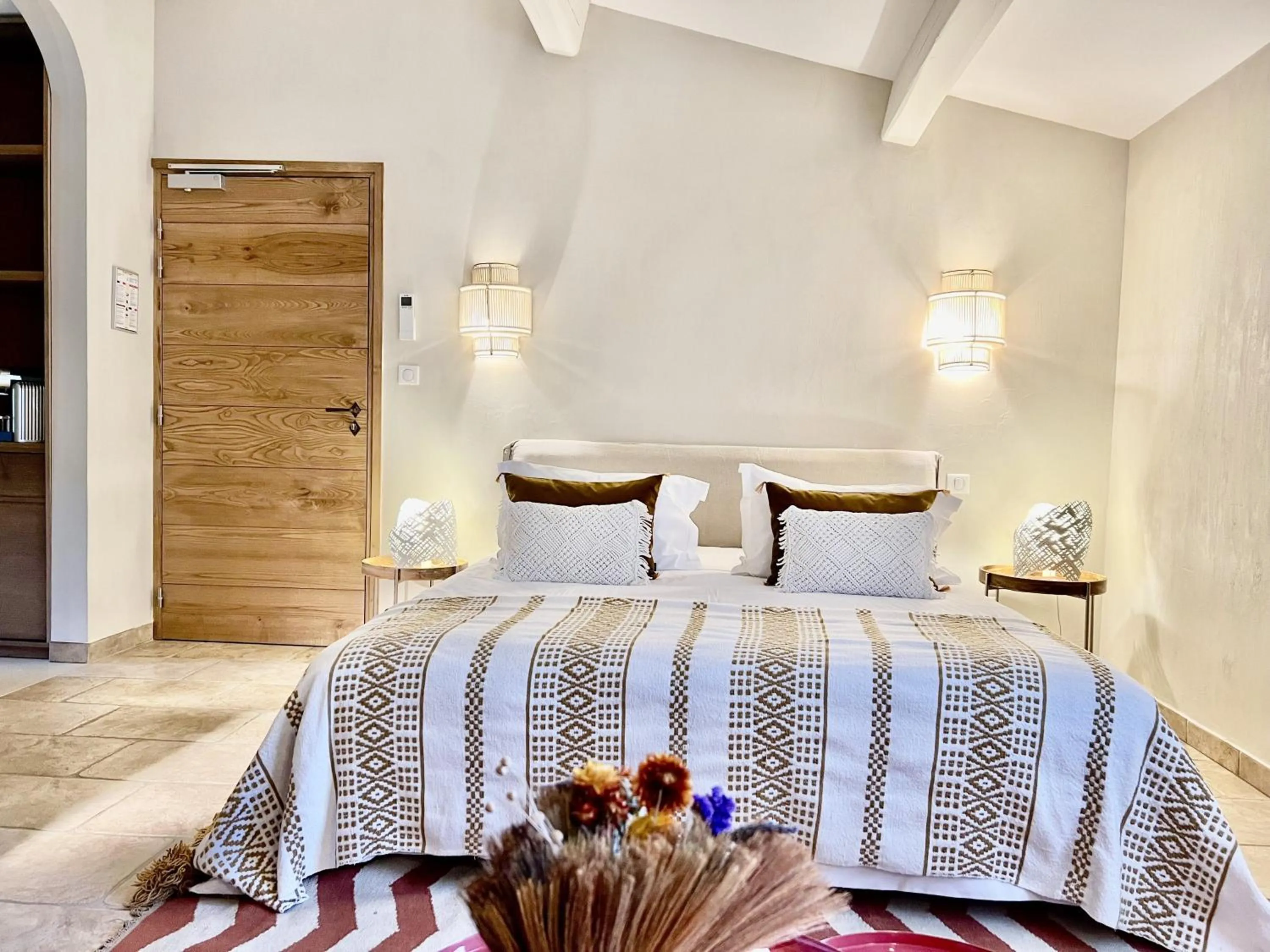 Bed in Hôtel La Dimora & Spa