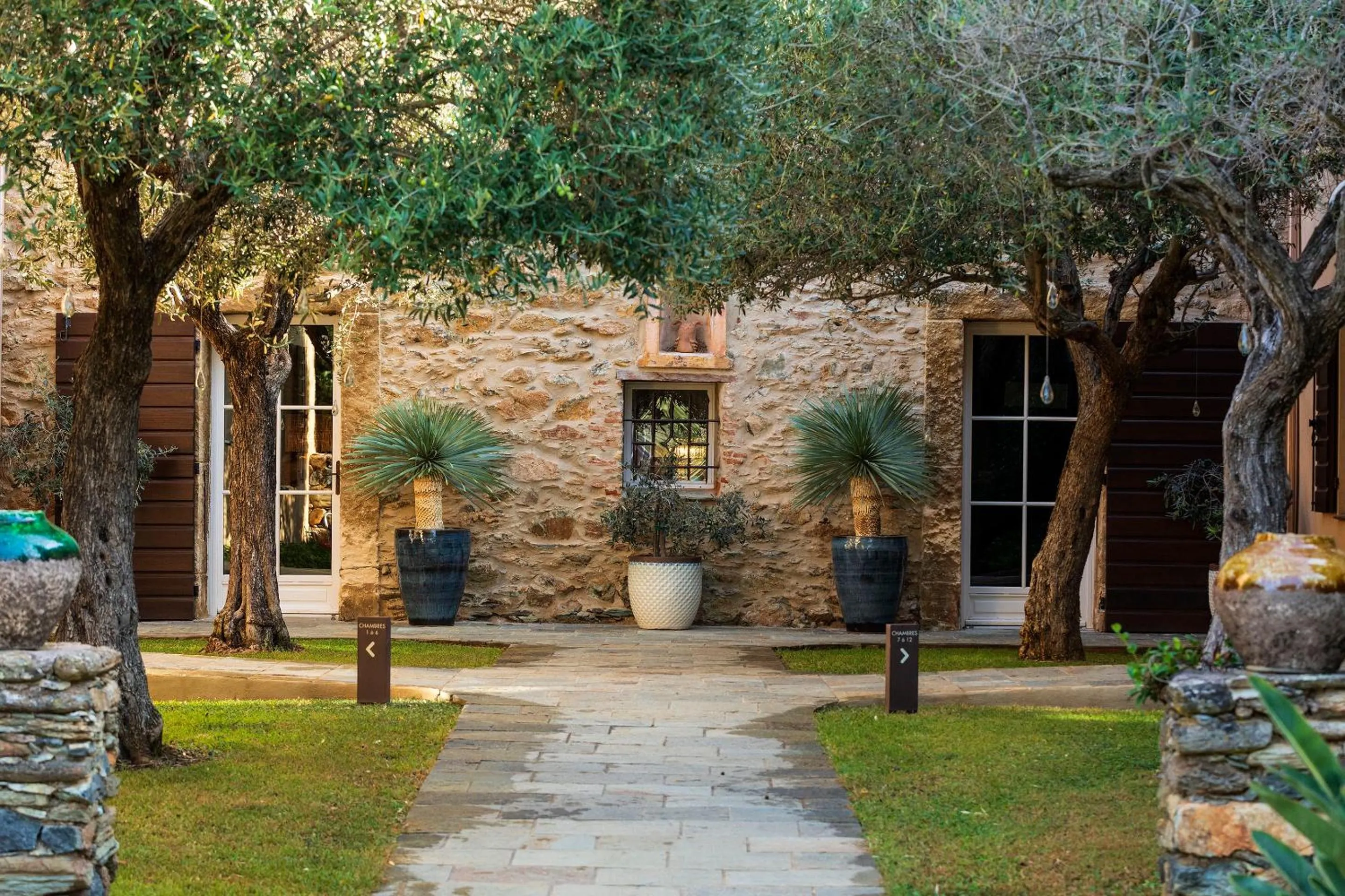 Property building in Hôtel La Dimora & Spa