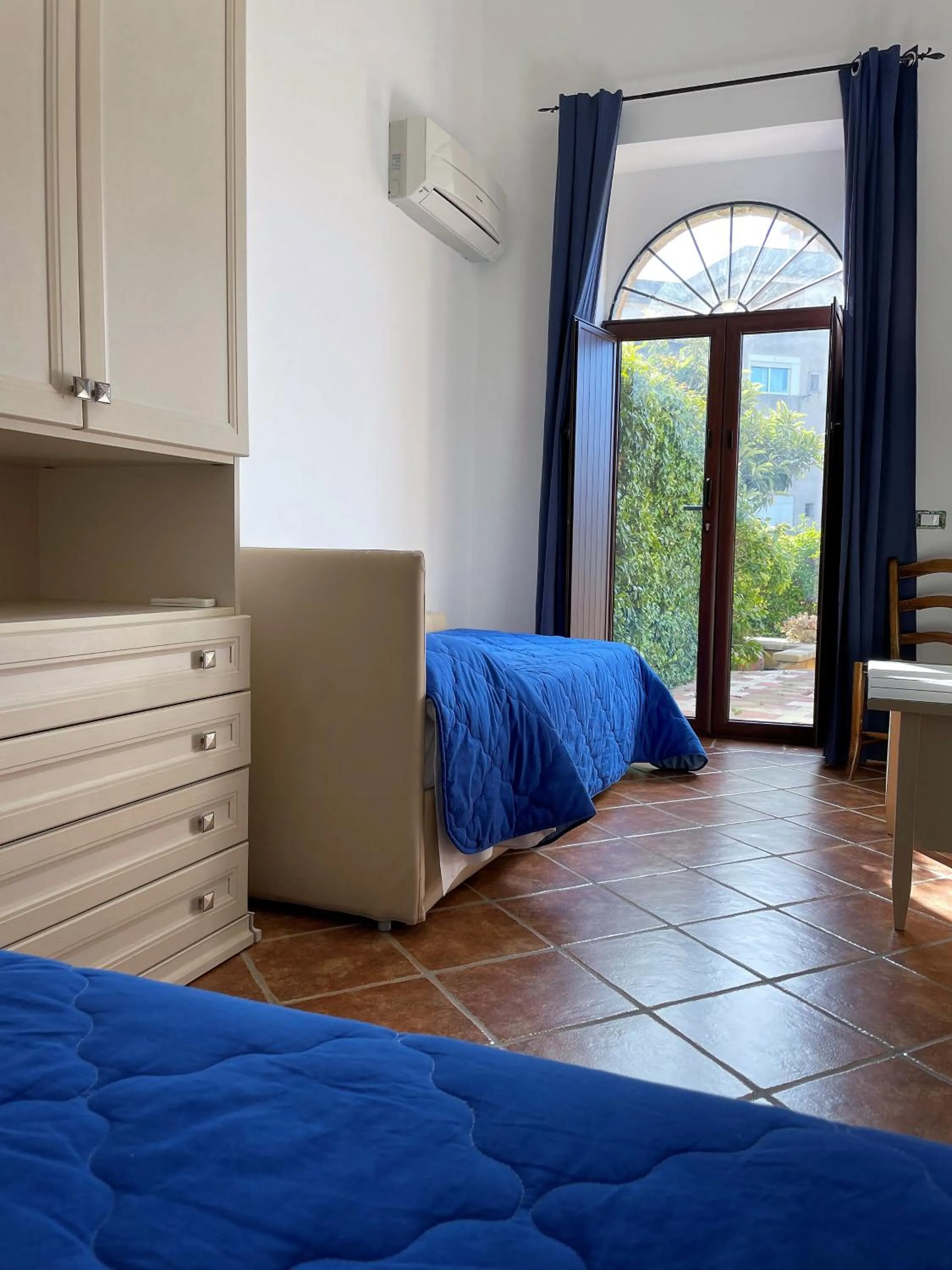 Bedroom, Bed in Casale La Zagara