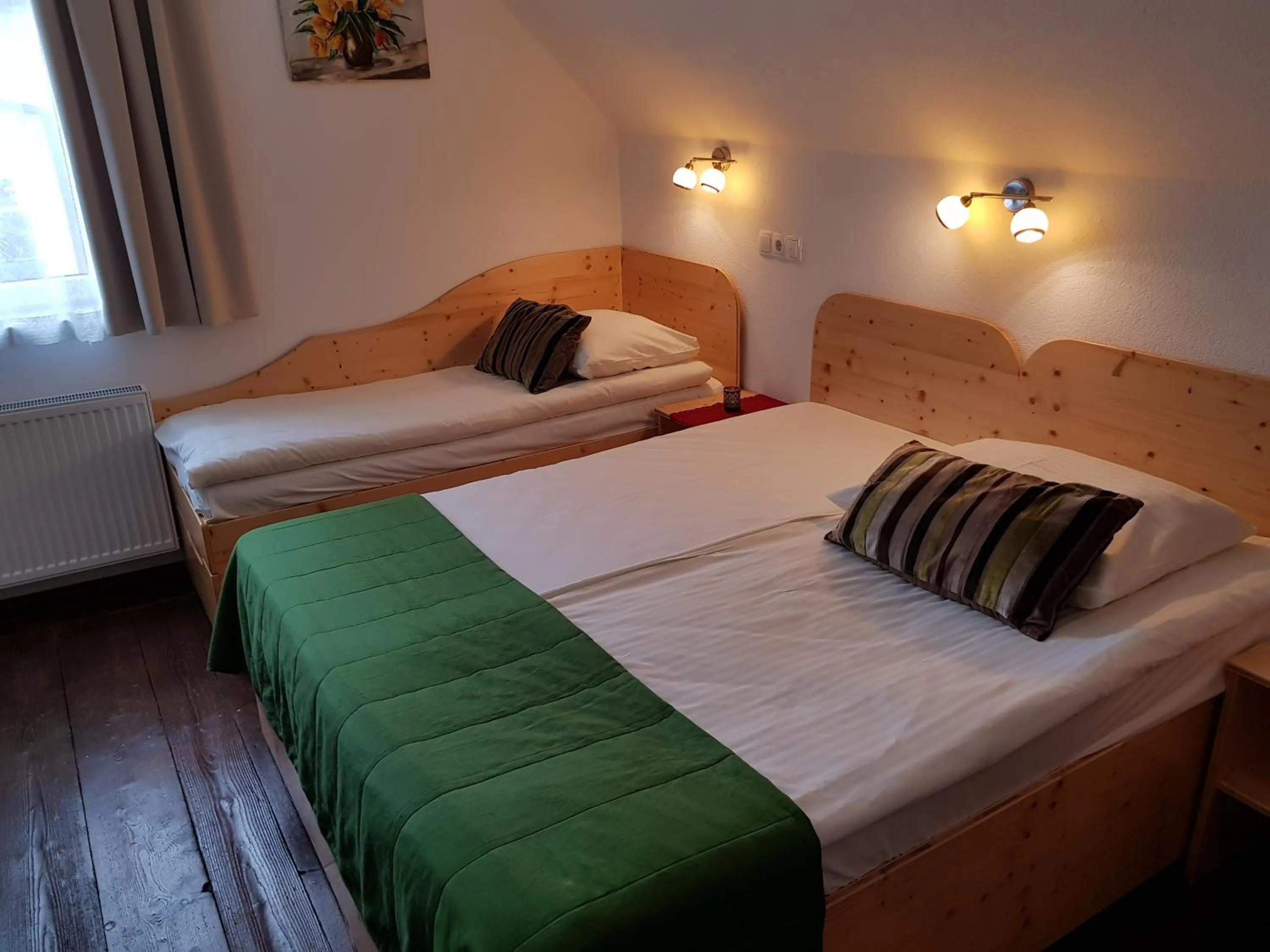 Bed in Mama's House 7min from Airport