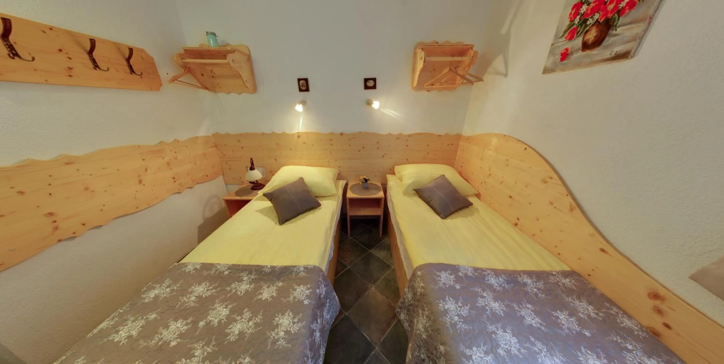 Bed in Mama's House 7min from Airport