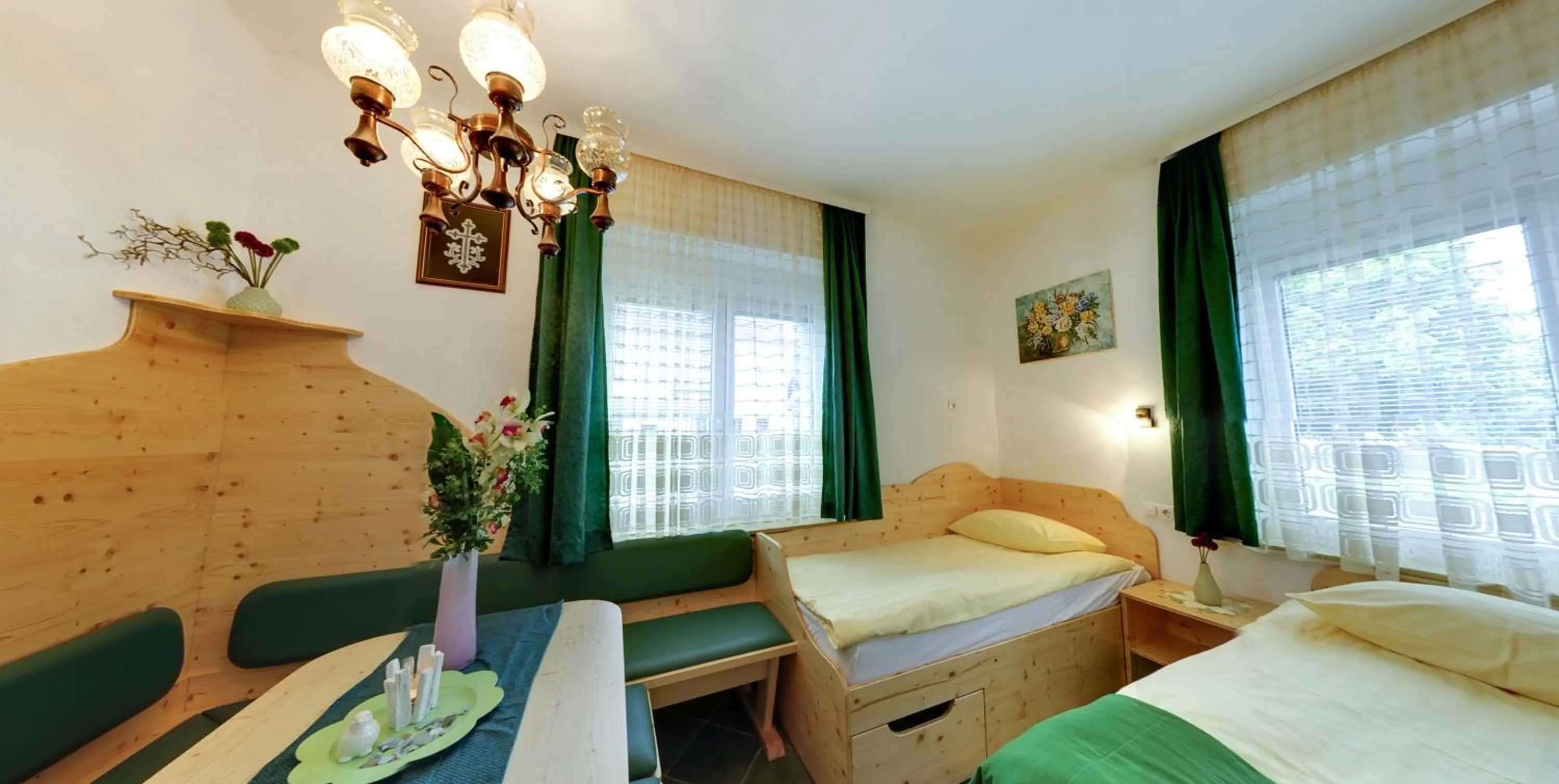 Bed in Mama's House 7min from Airport