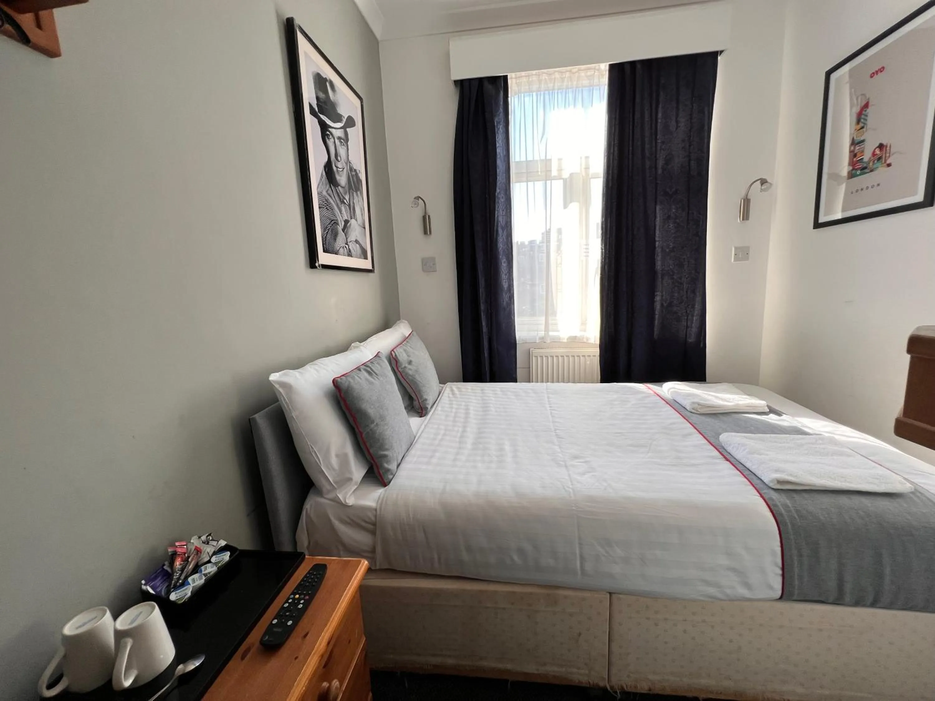 Bed in Apollo Hotel Kings Cross