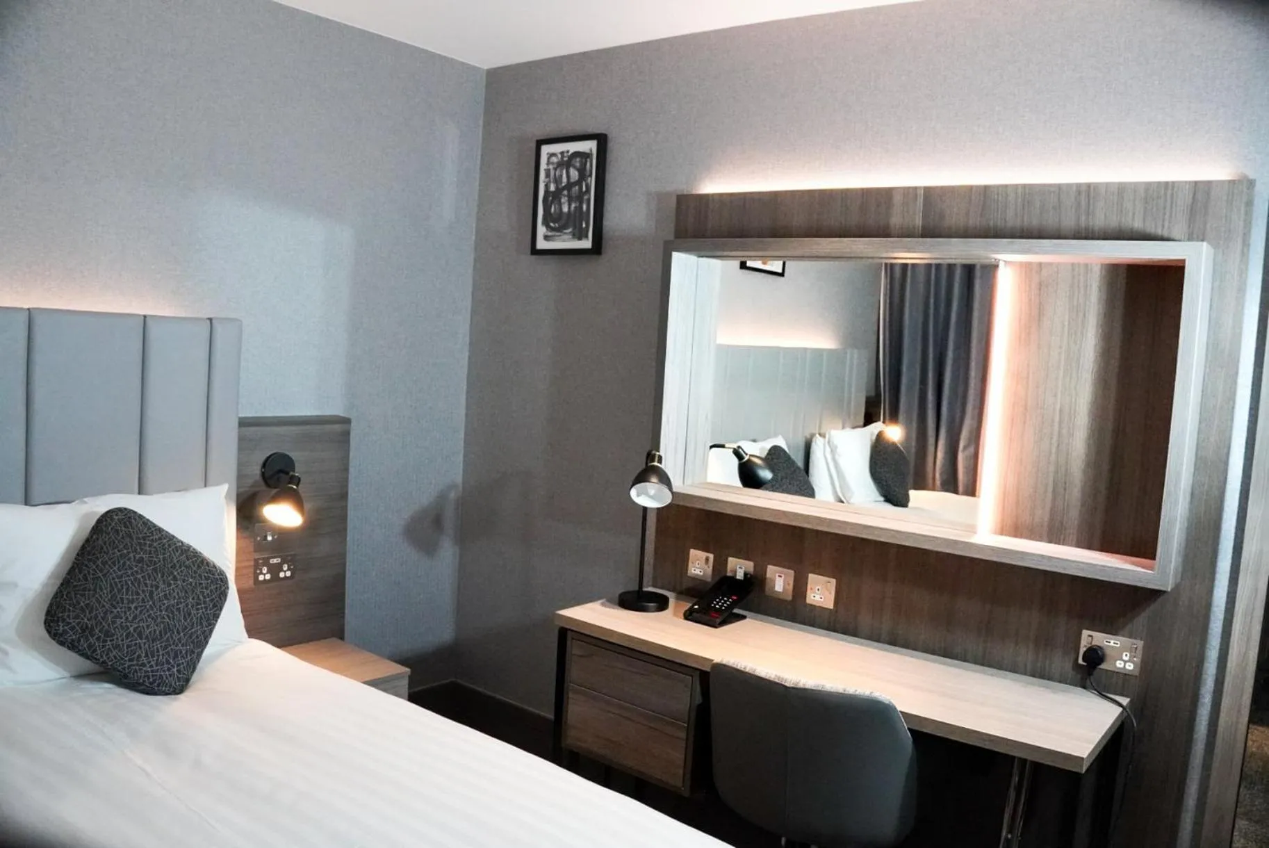 Photo of the whole room, Bed in Crowne Plaza London - Kingston by IHG