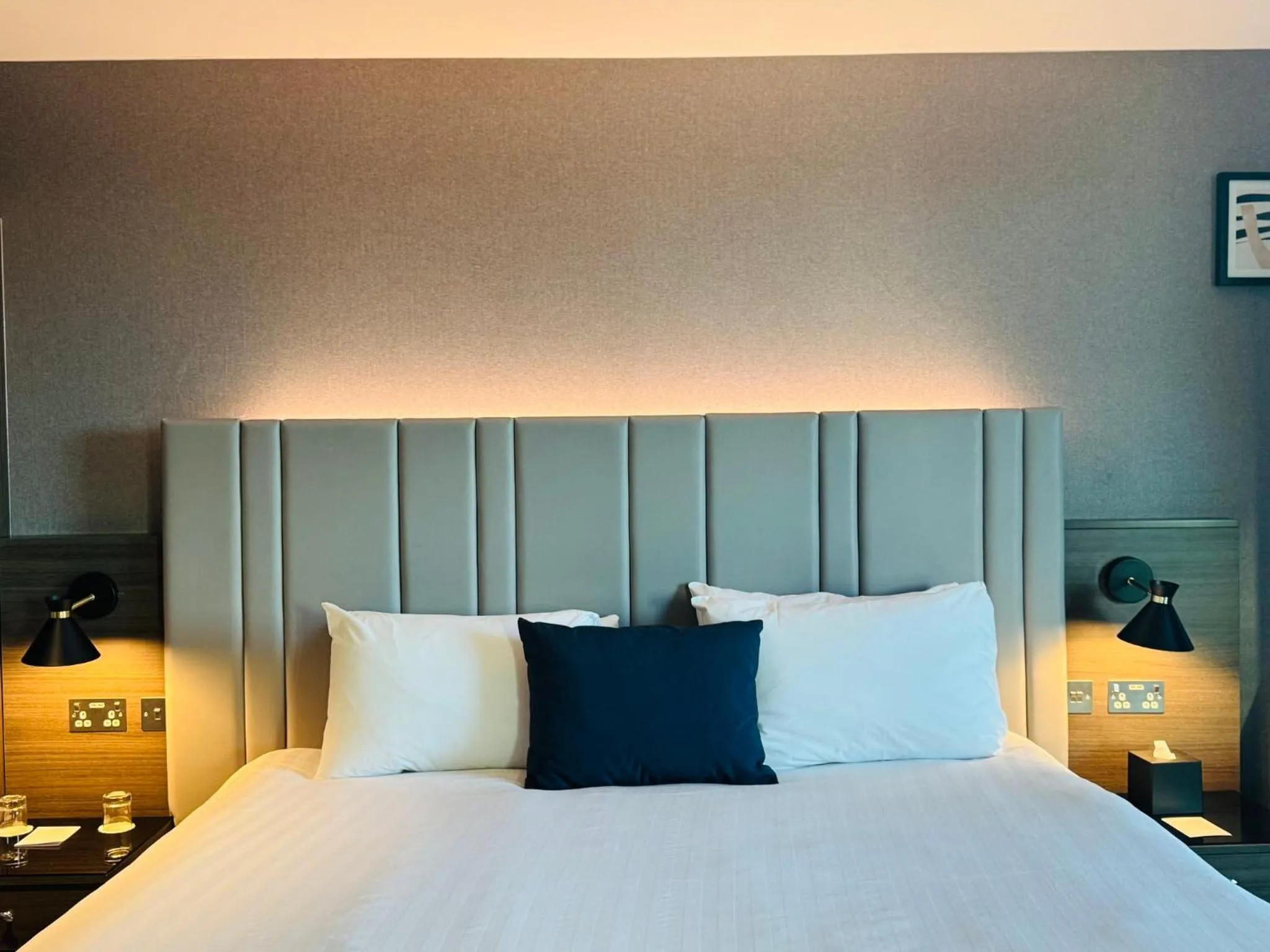 Photo of the whole room, Bed in Crowne Plaza London - Kingston by IHG