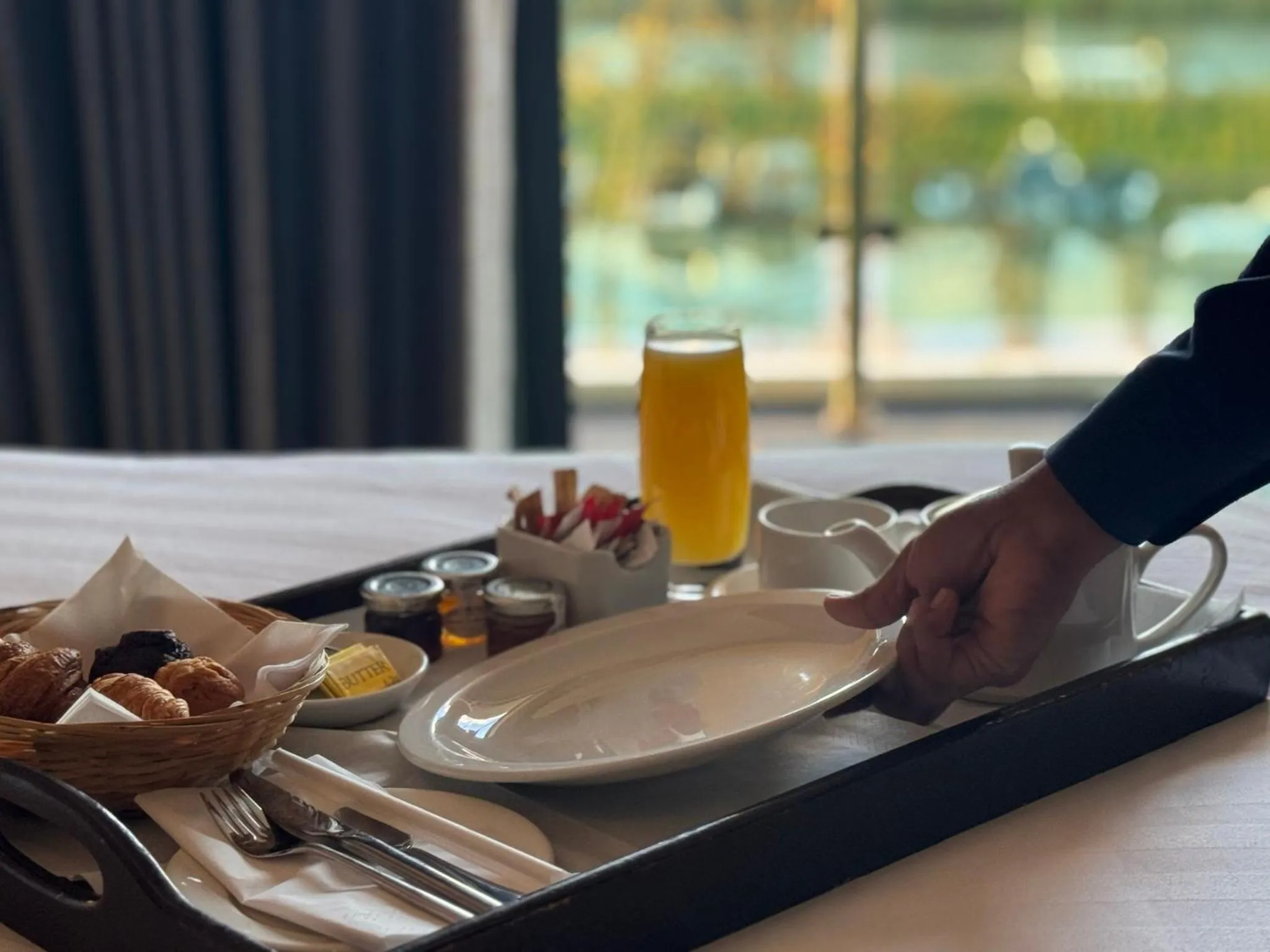 Photo of the whole room in Crowne Plaza London - Kingston by IHG