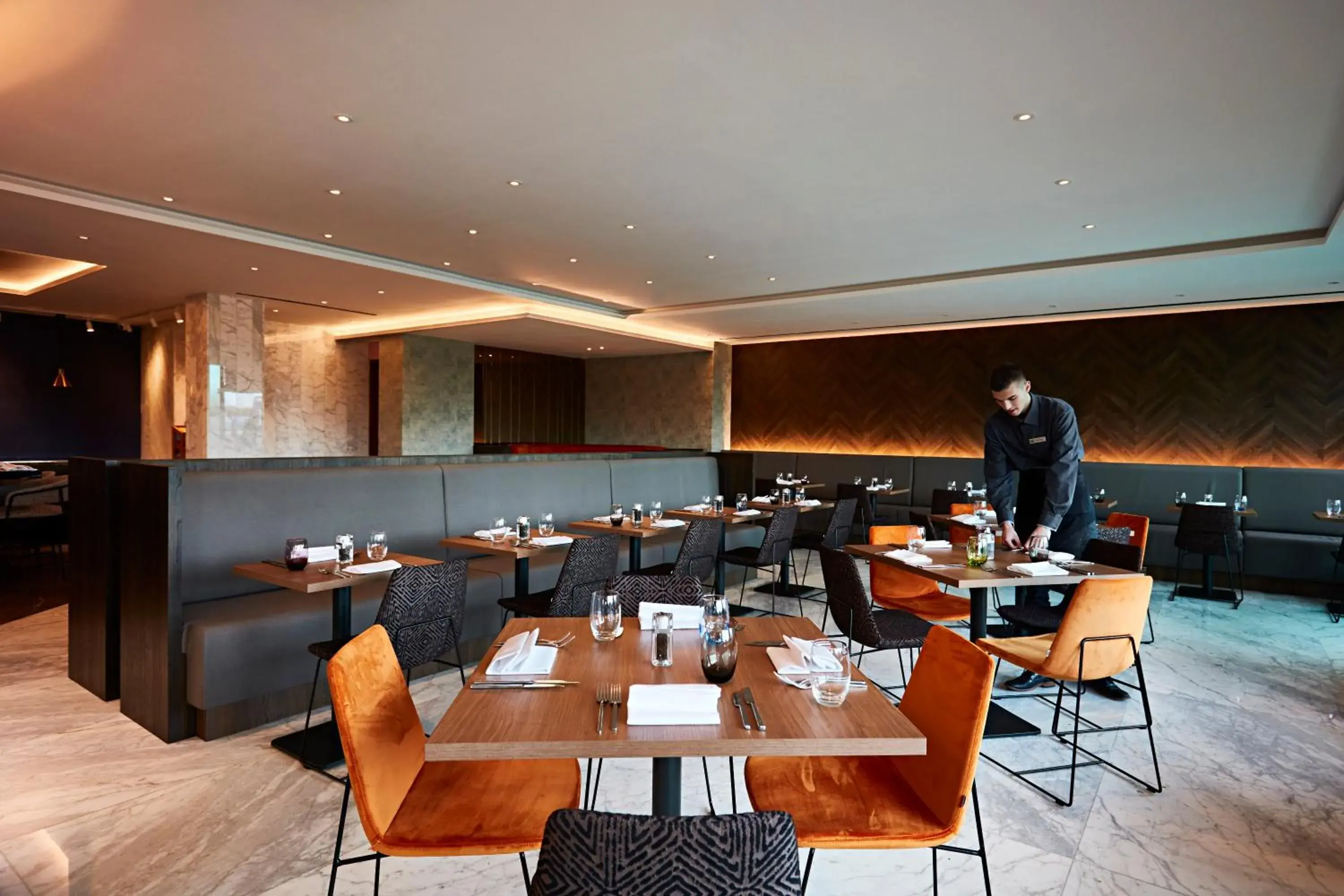 Restaurant/places to eat in Crowne Plaza London - Kingston by IHG Restaurant/places to eat in Crowne Plaza London - Kingston by IHG