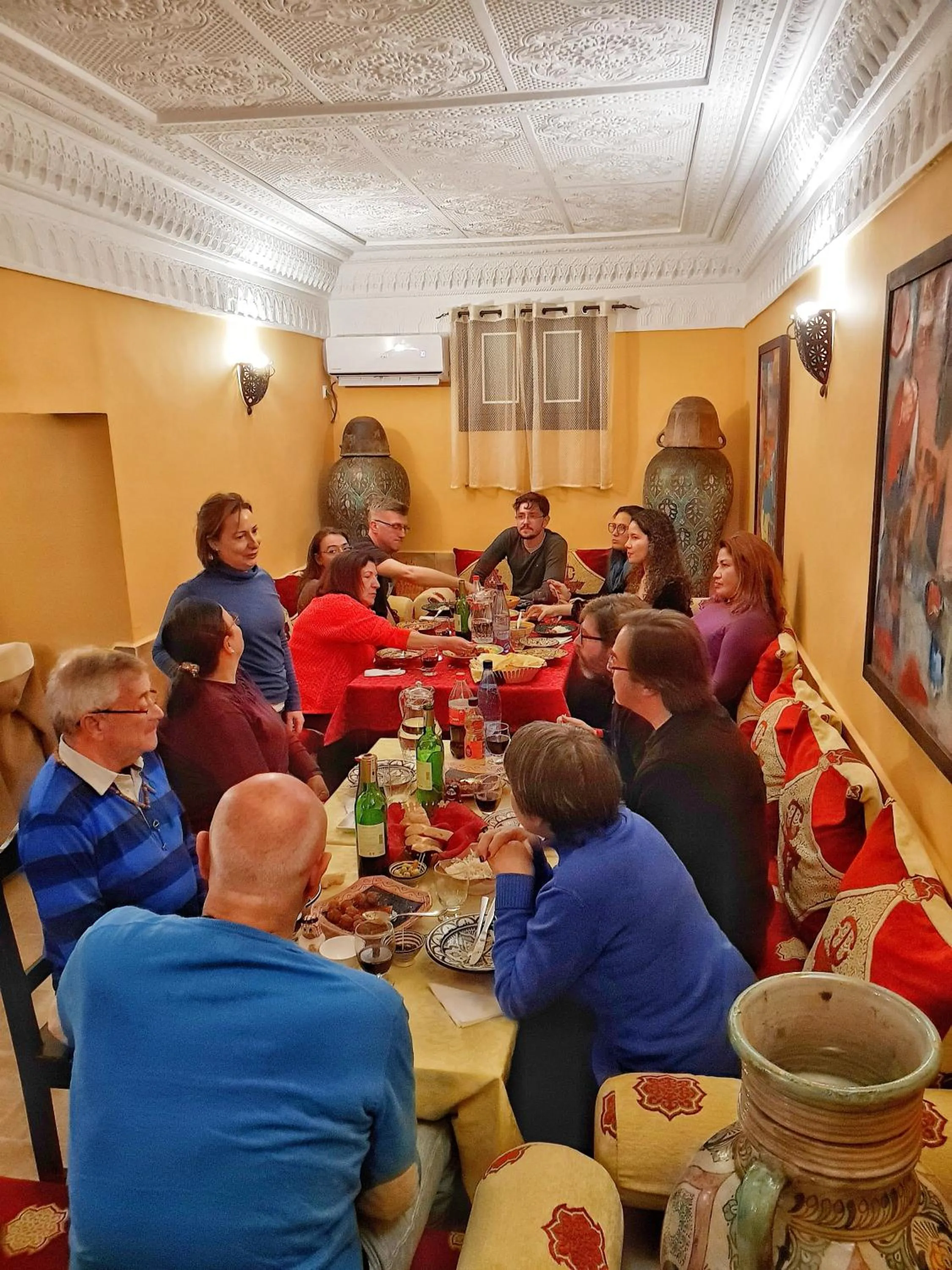 Restaurant/places to eat in Riad Dar Rita