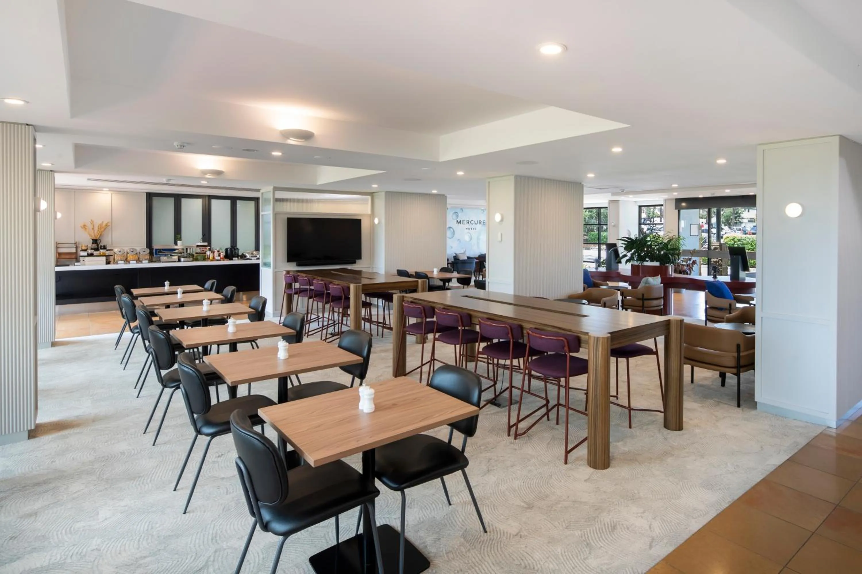 Restaurant/places to eat in Mercure Sydney Blacktown