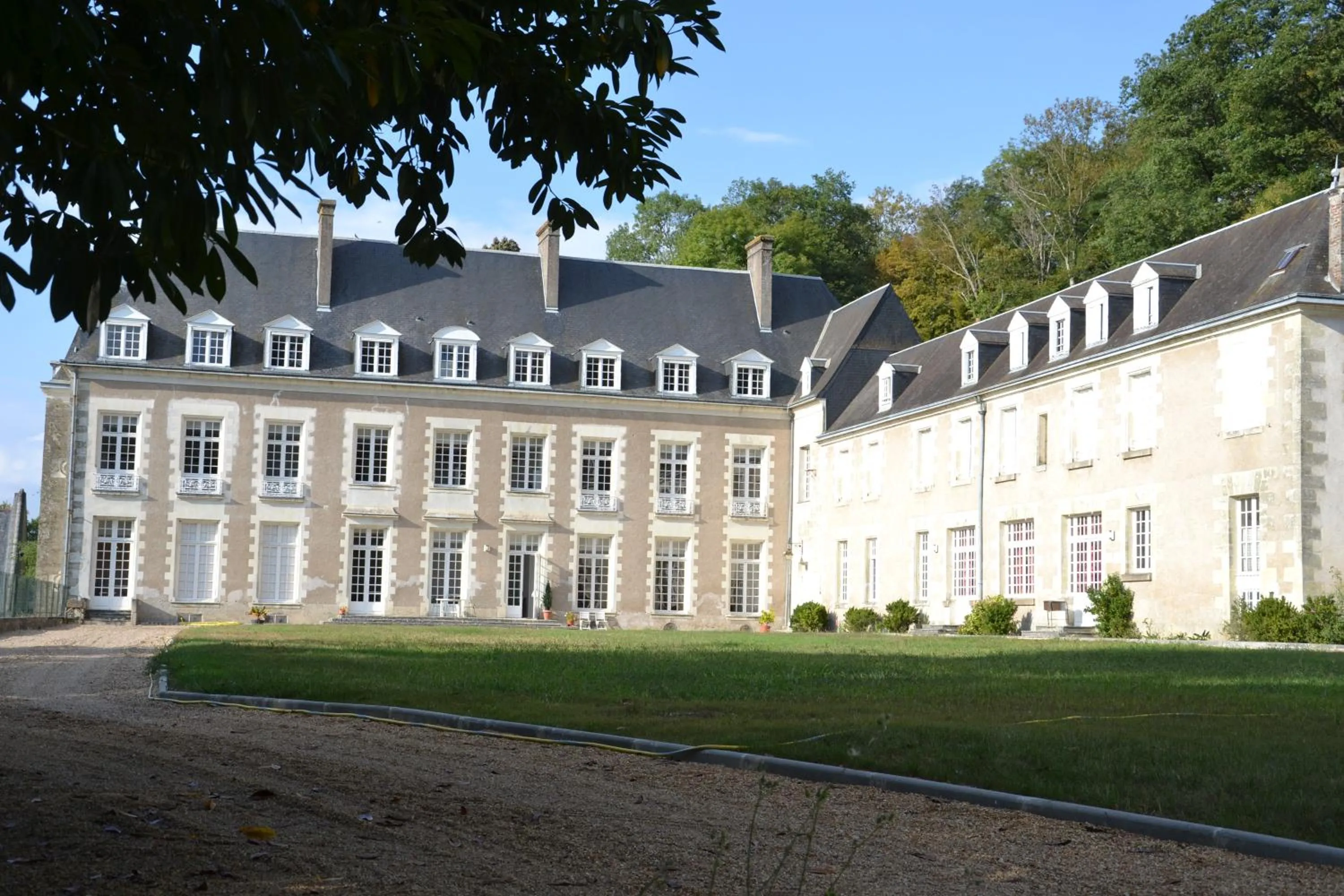 Château de Saint Ouen les Vignes