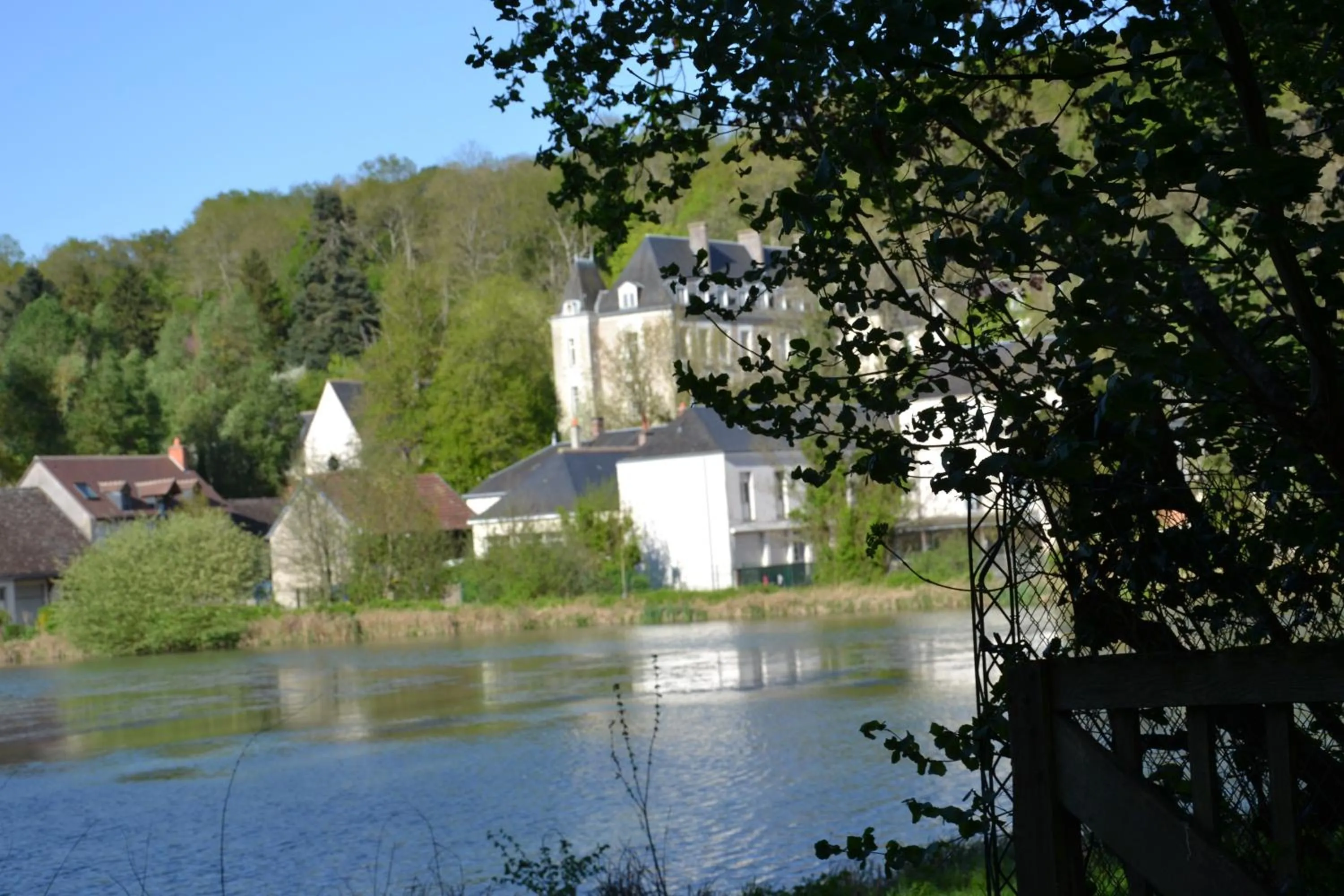 Château de Saint Ouen les Vignes