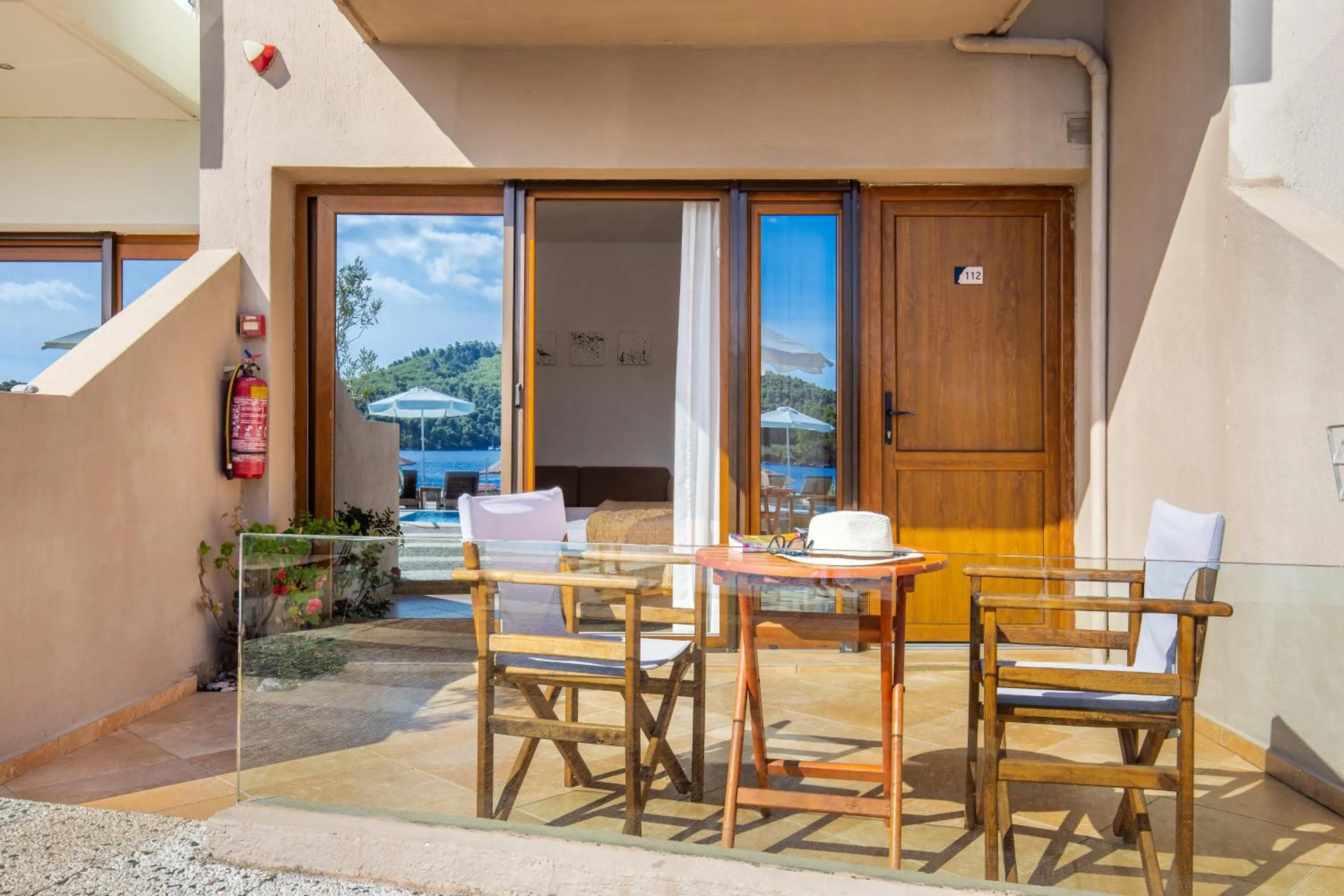 Balcony/Terrace in Blue Green Bay