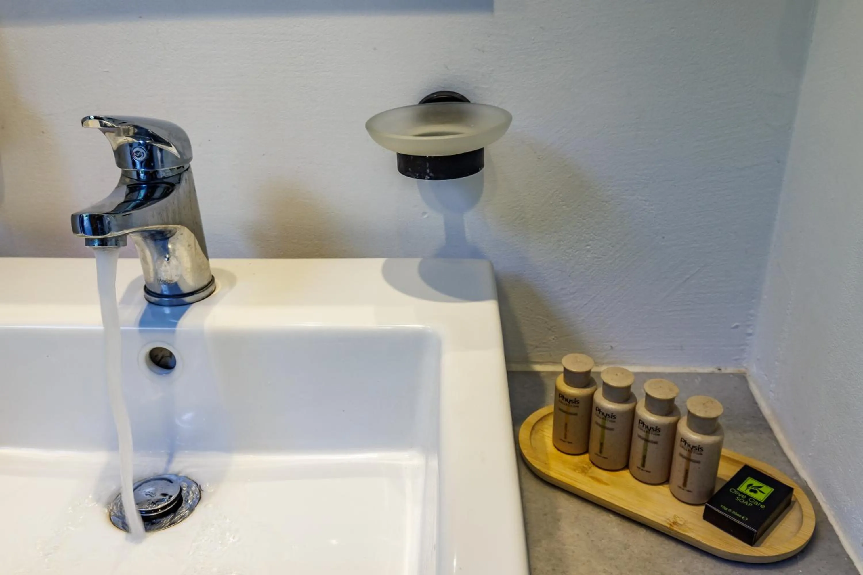 Bathroom in Blue Green Bay