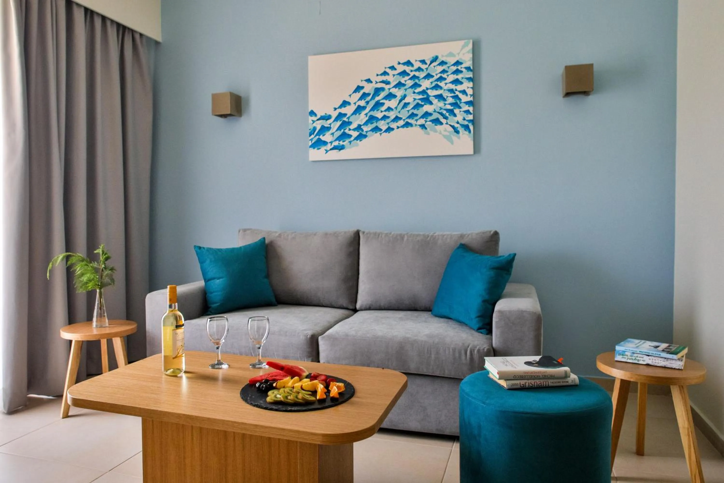 TV and multimedia in Blue Green Bay