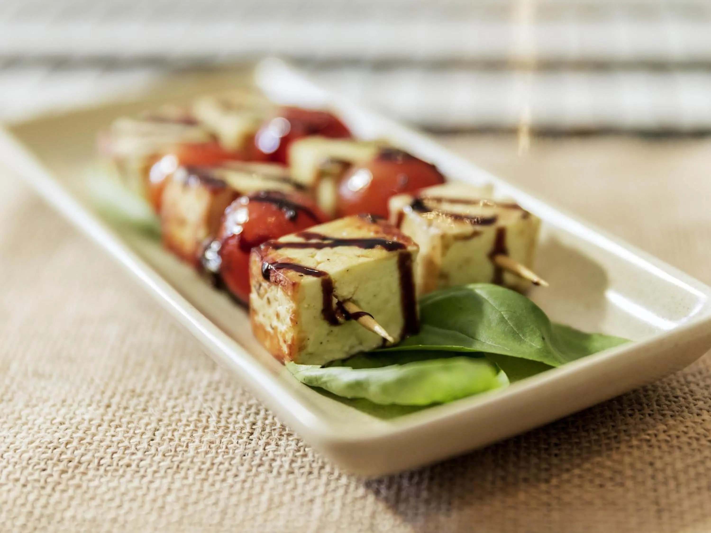 Restaurant/places to eat in ibis Melbourne Hotel and Apartments