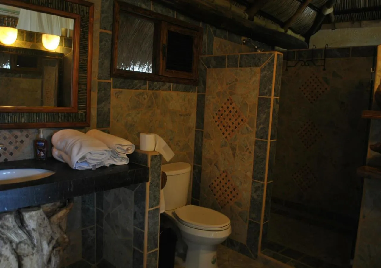 Toilet in Eco Hotel Tahawi