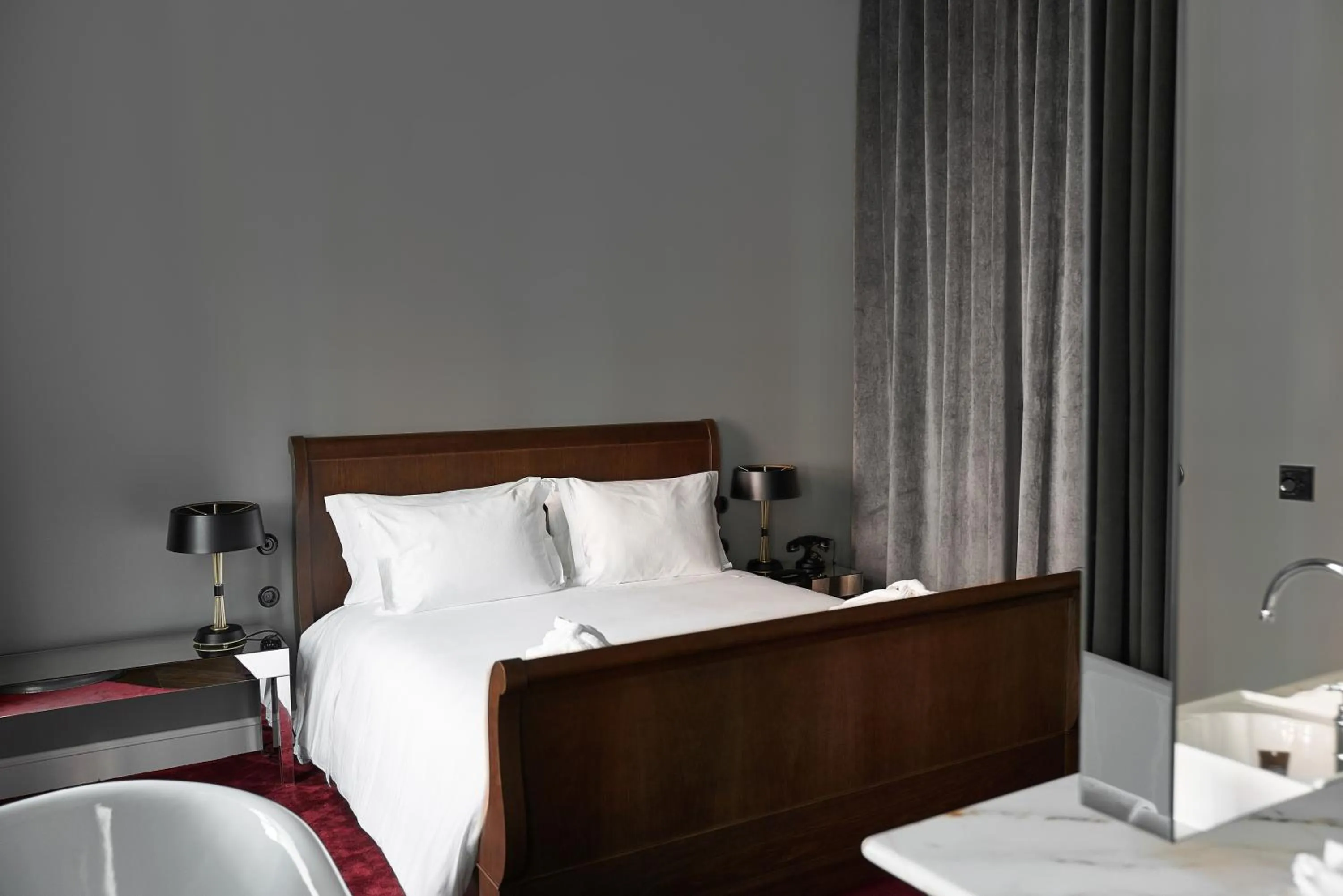 Bedroom in O Artista Suites by Europe