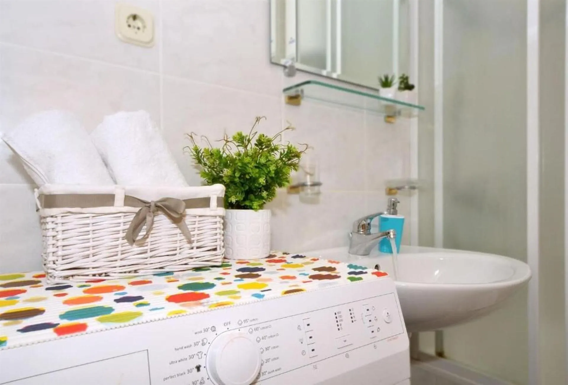 Toilet in Apartments Sandy