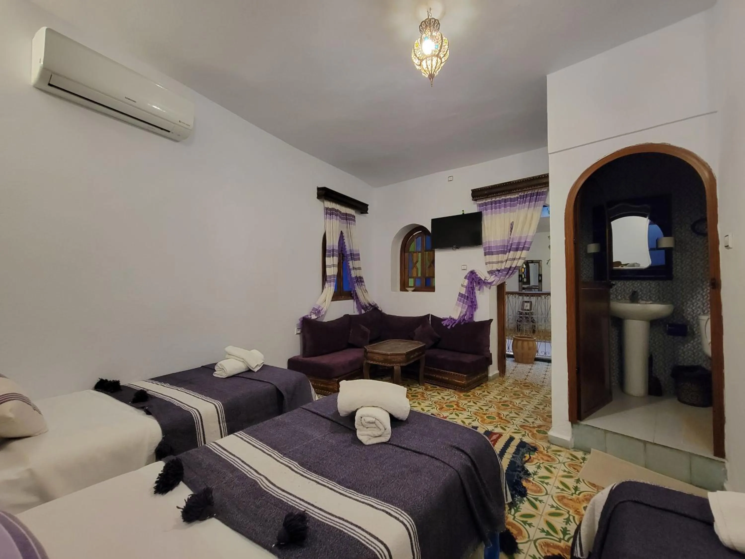 Bed in dar solaiman