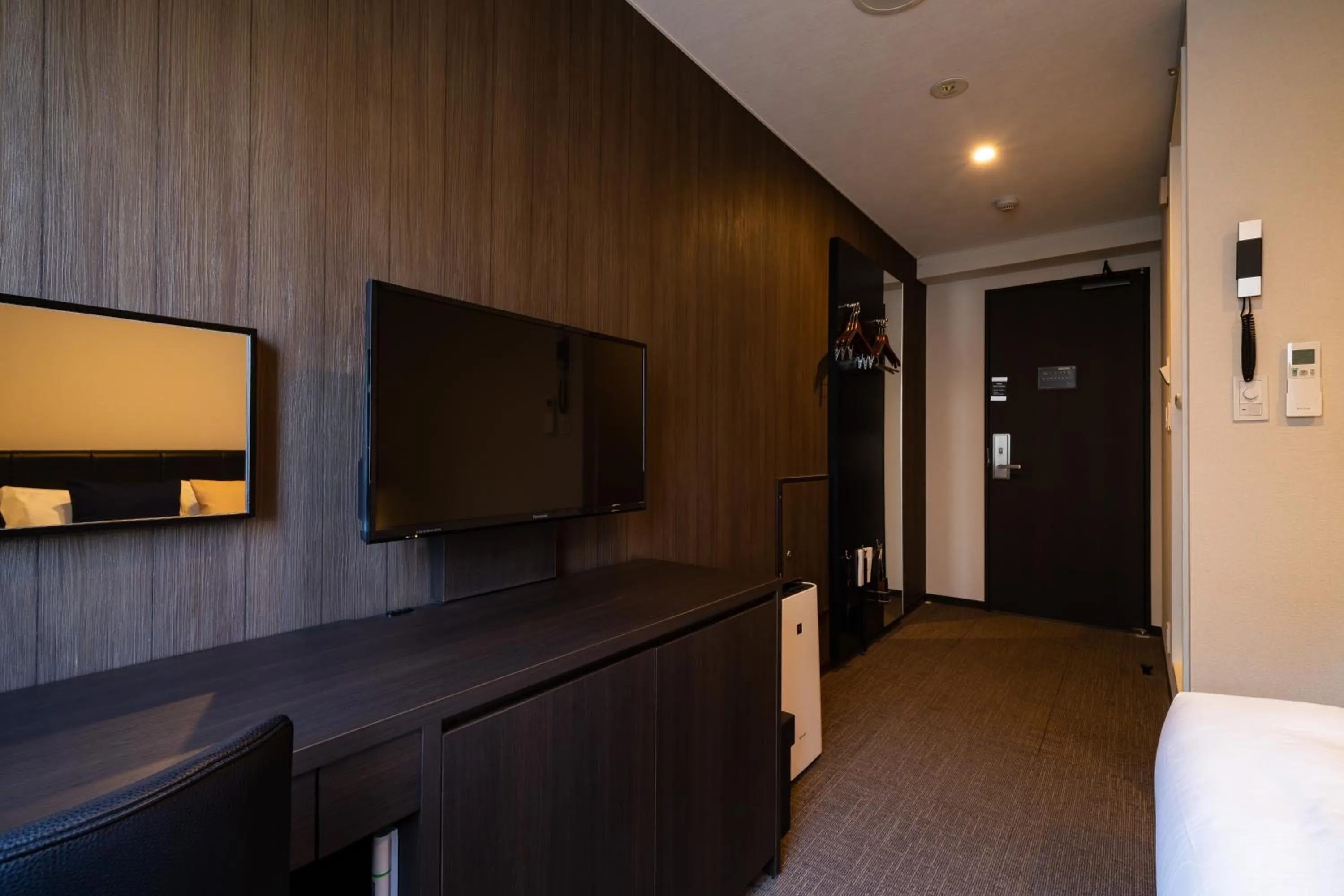 Photo of the whole room in Hotel Shuranza Chiba