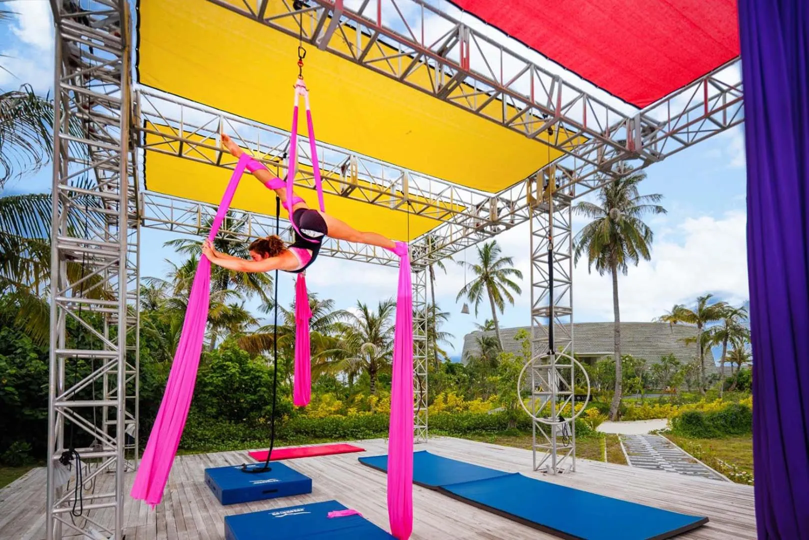 Activities in Hard Rock Hotel Maldives - FREE transfer for stays until 21st Dec 2025 and 11th Jan to 30th Apr 2026