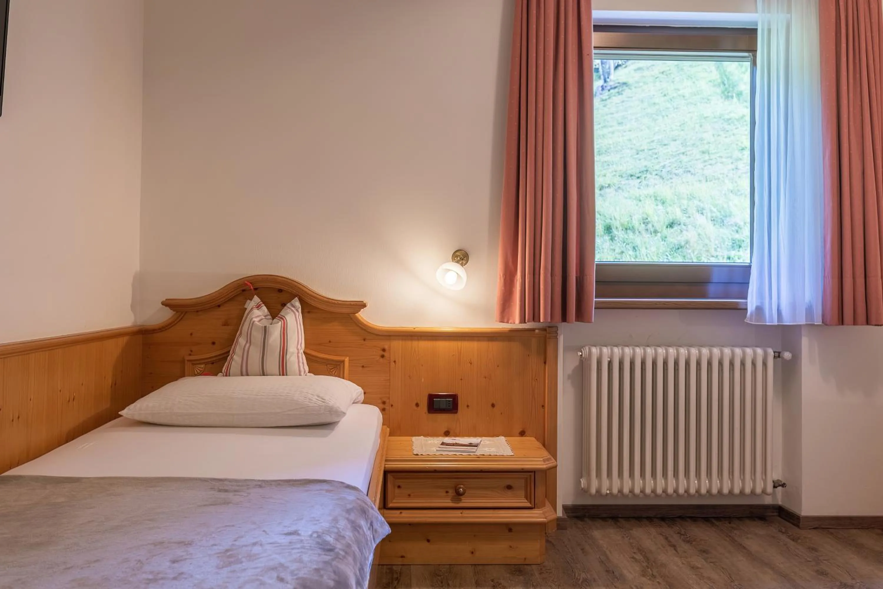 Bed in Residence Prapoz