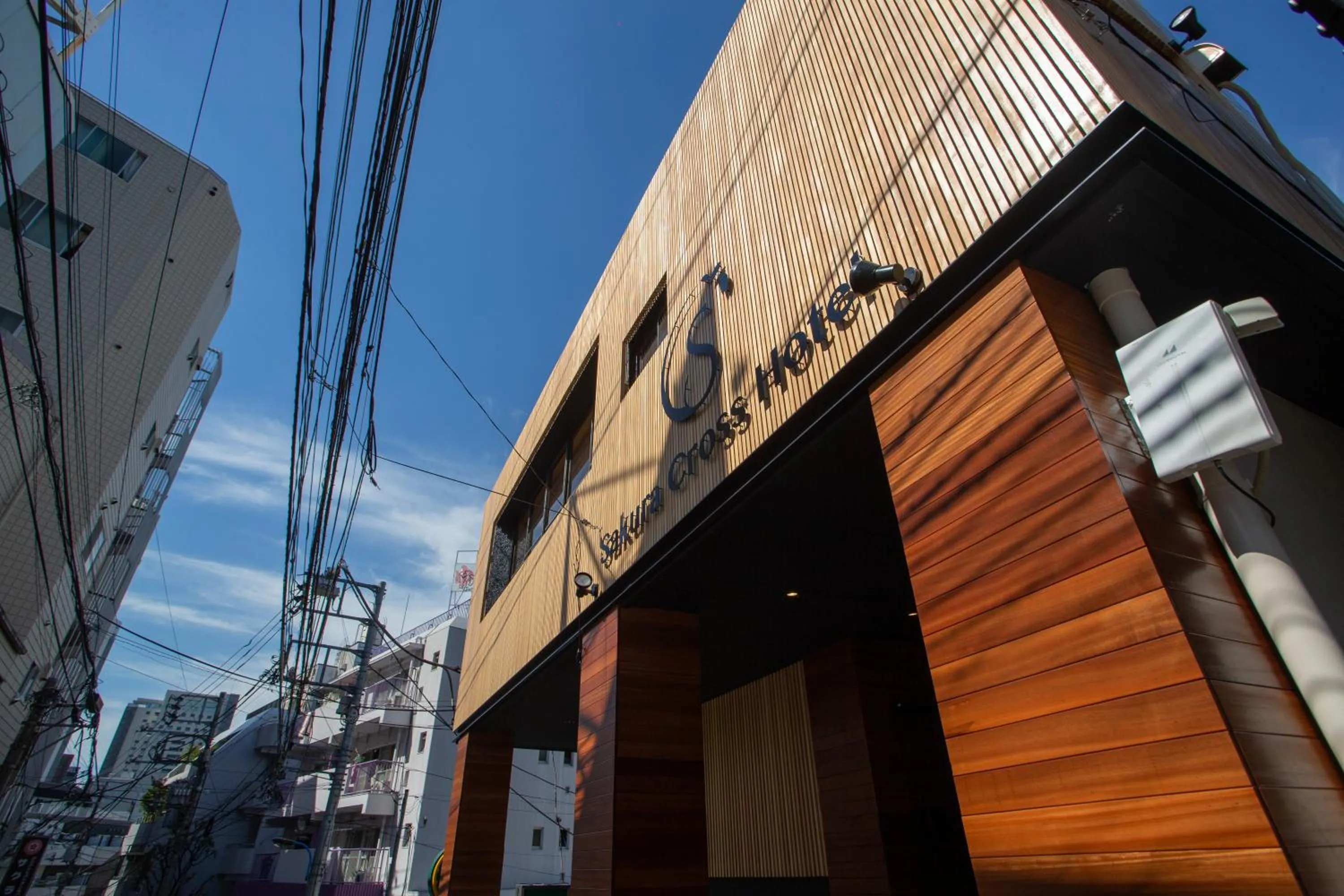 Facade/entrance in Sakura Cross Hotel Shinjuku East