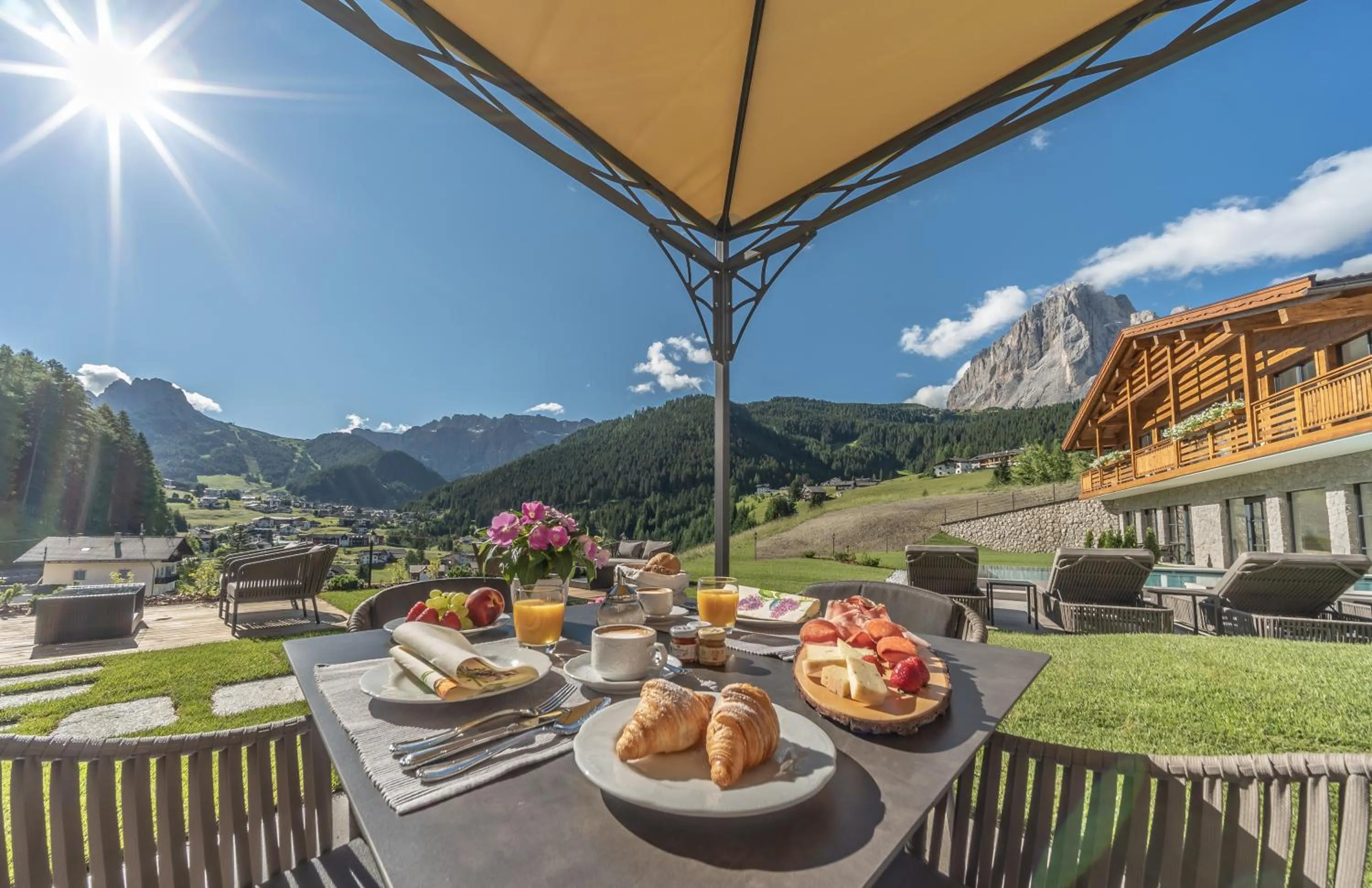 Breakfast in Hotel Rodella