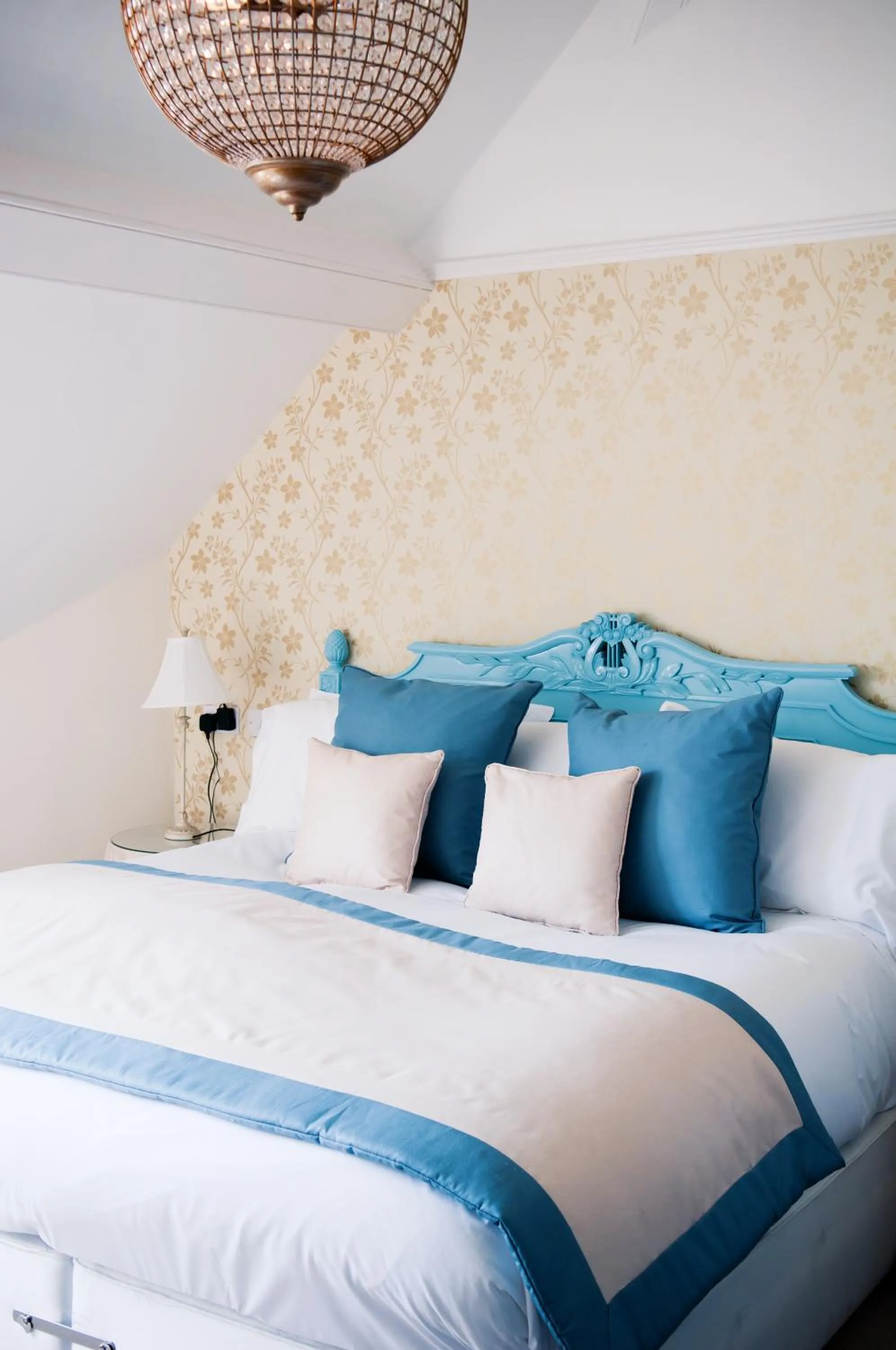 Bedroom, Bed in Château Rhianfa