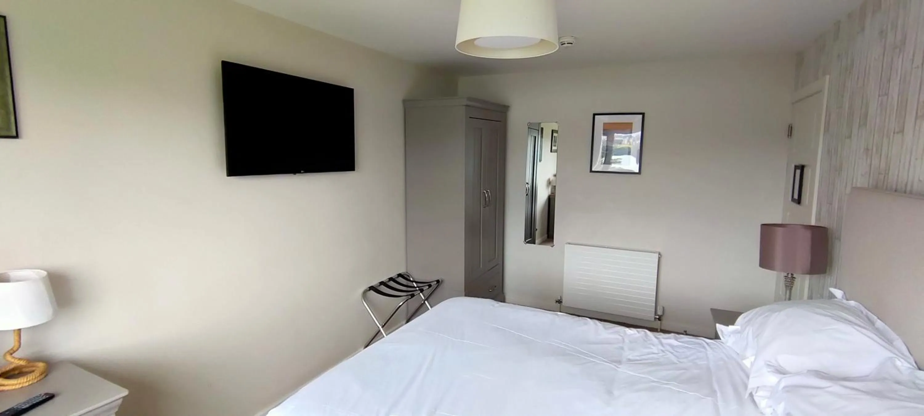 Bedroom, Bed in Château Rhianfa