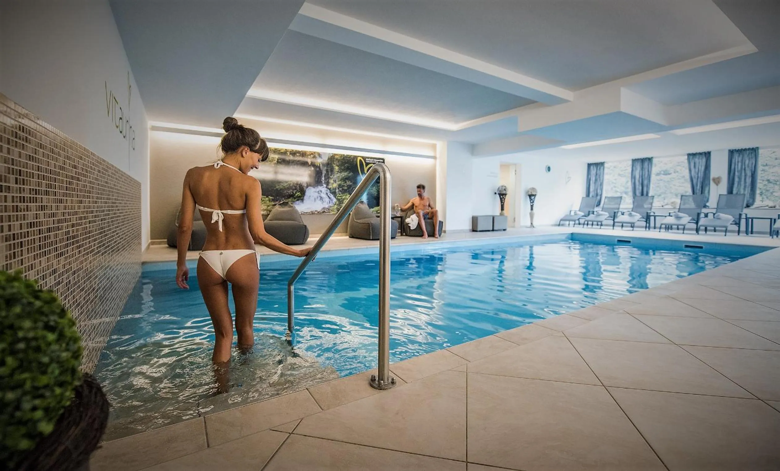 Swimming pool in Vitaurina Royal Hotel