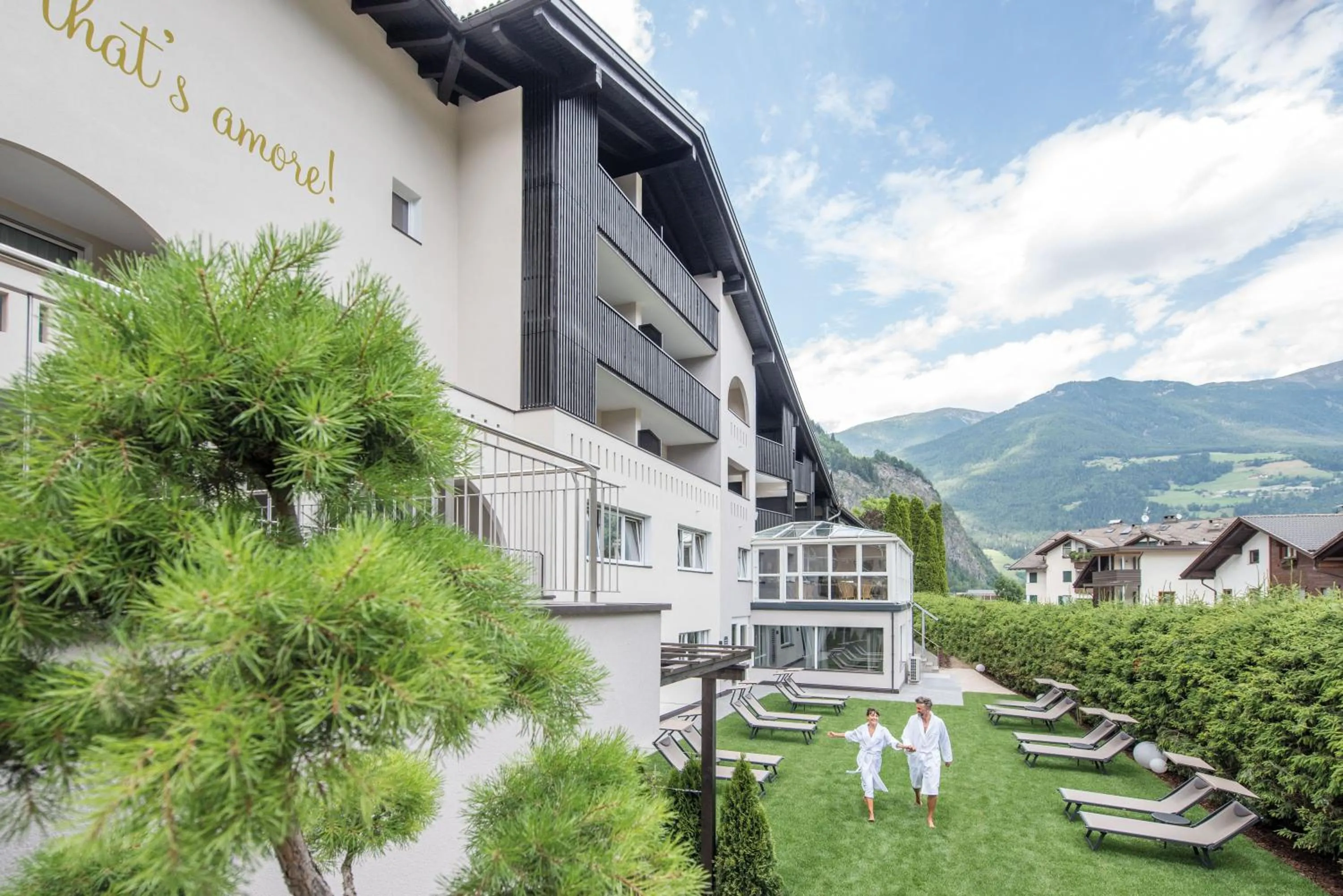 Property building in Vitaurina Royal Hotel