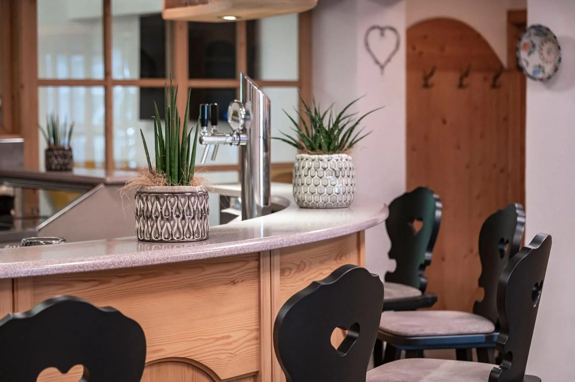 Lounge or bar in Vitaurina Royal Hotel