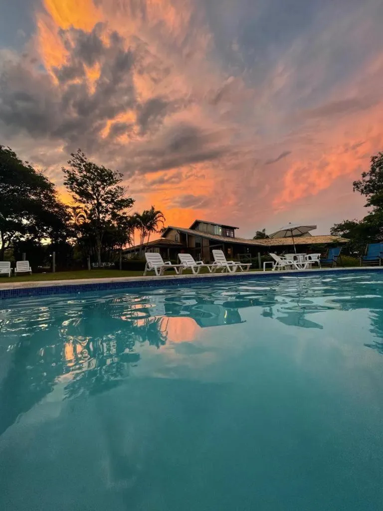Swimming pool in Hotel Pousada da Lagoa - Casa Californiana