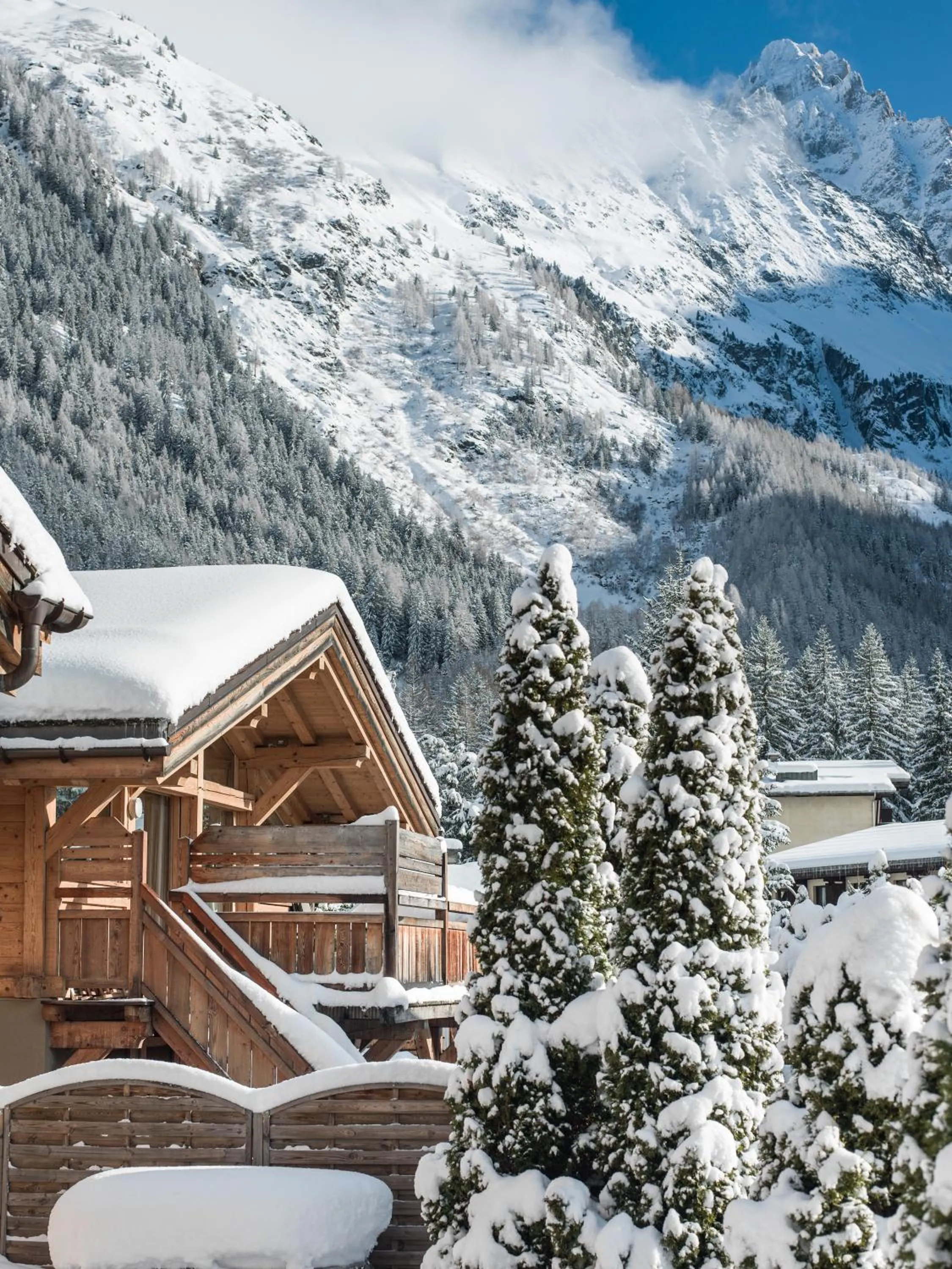 Property building in Les Rives d'Argentière