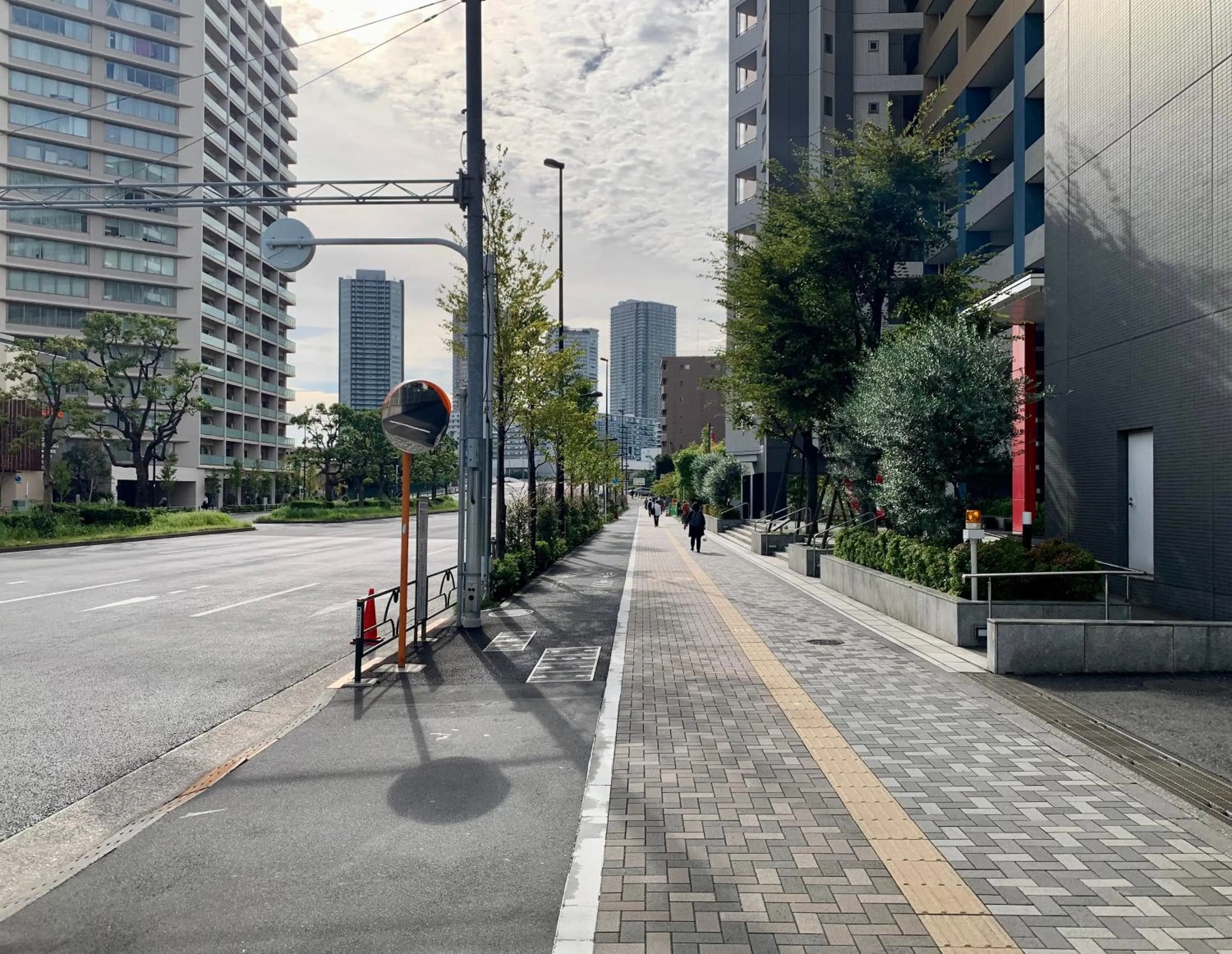 Off site in hotel MONday Premium TOYOSU