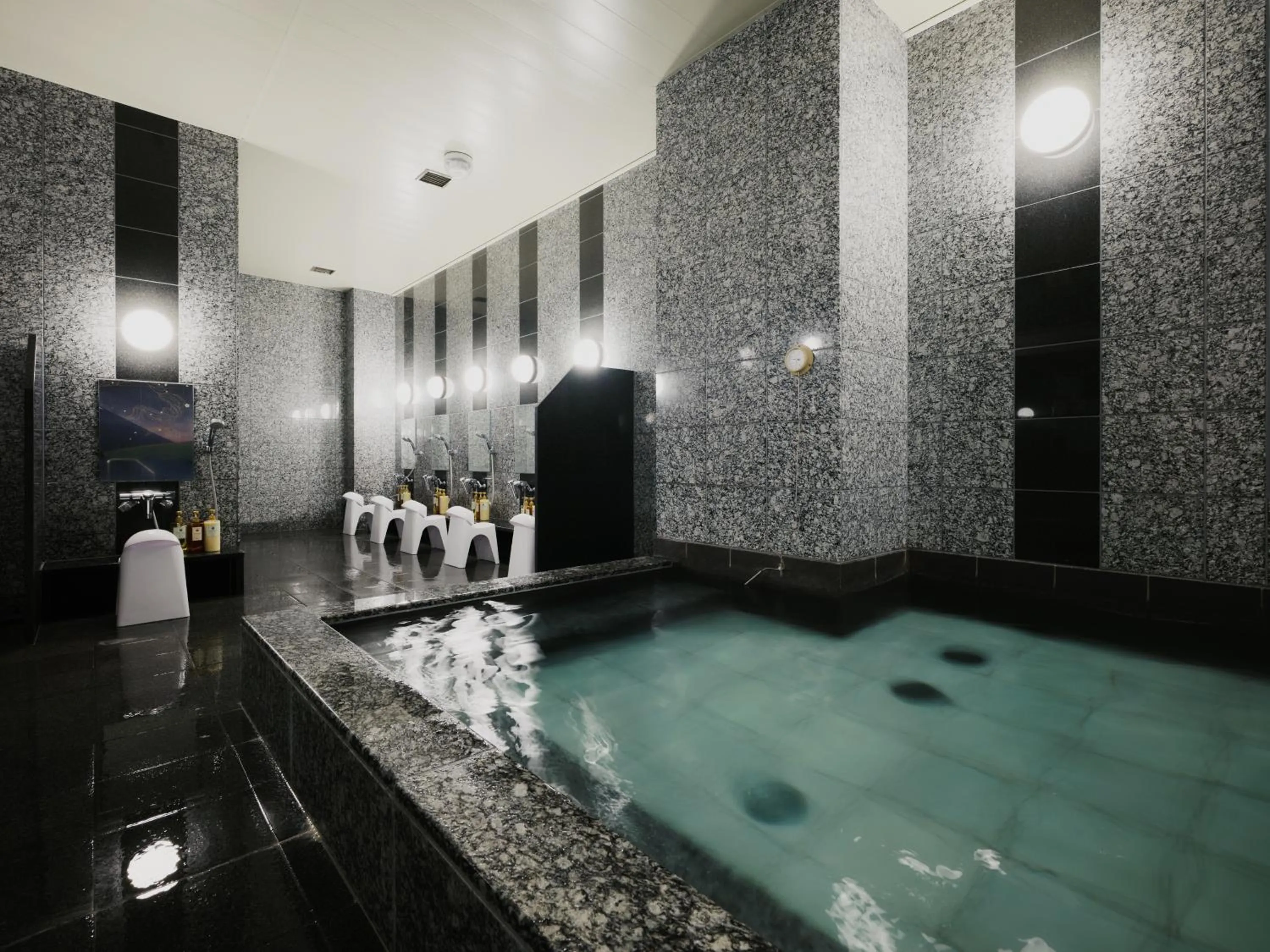 Public Bath in hotel MONday Premium TOYOSU