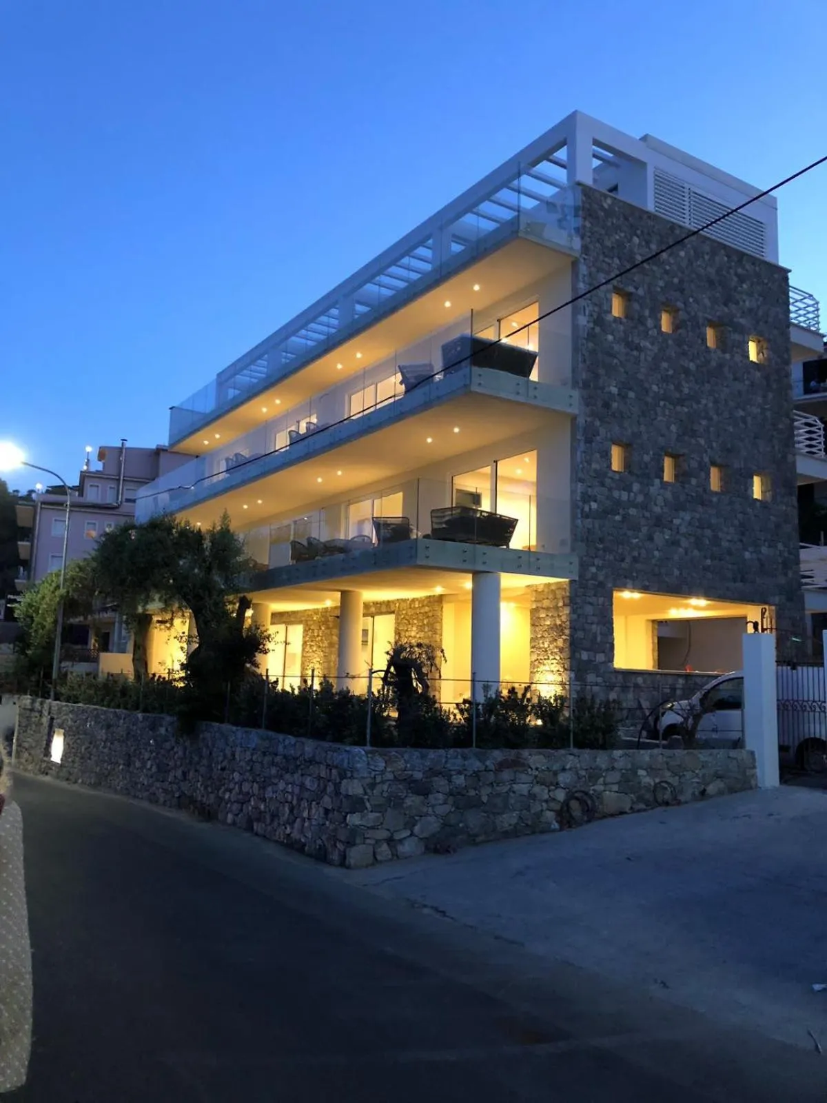 Property building in Iancu Charme Apartments