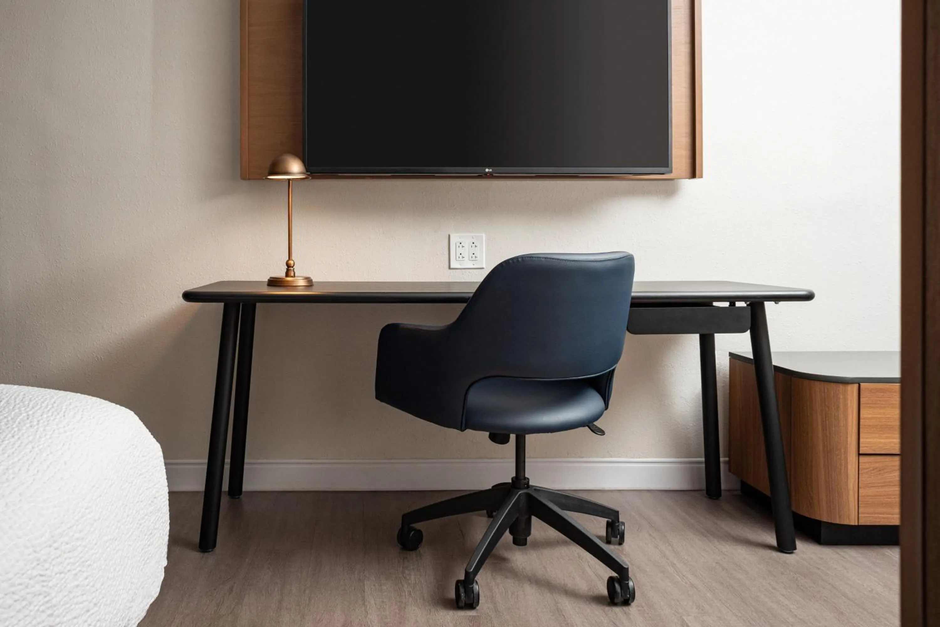 Photo of the whole room in Fairfield Inn & Suites by Marriott Lexington Georgetown/College Inn