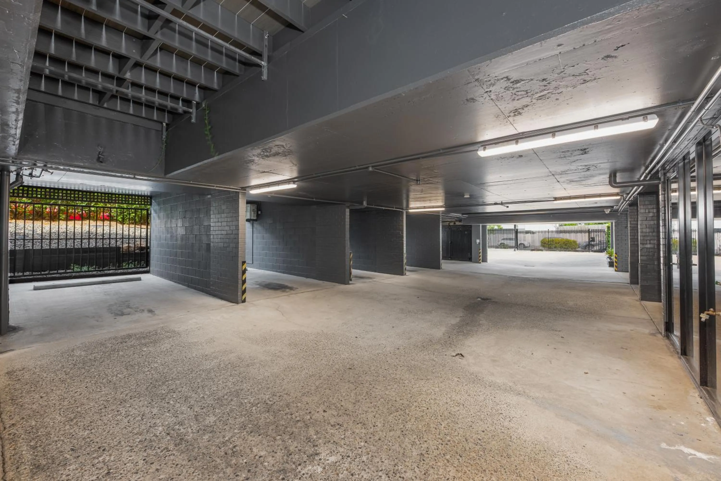 Parking in Spring Hill Inn