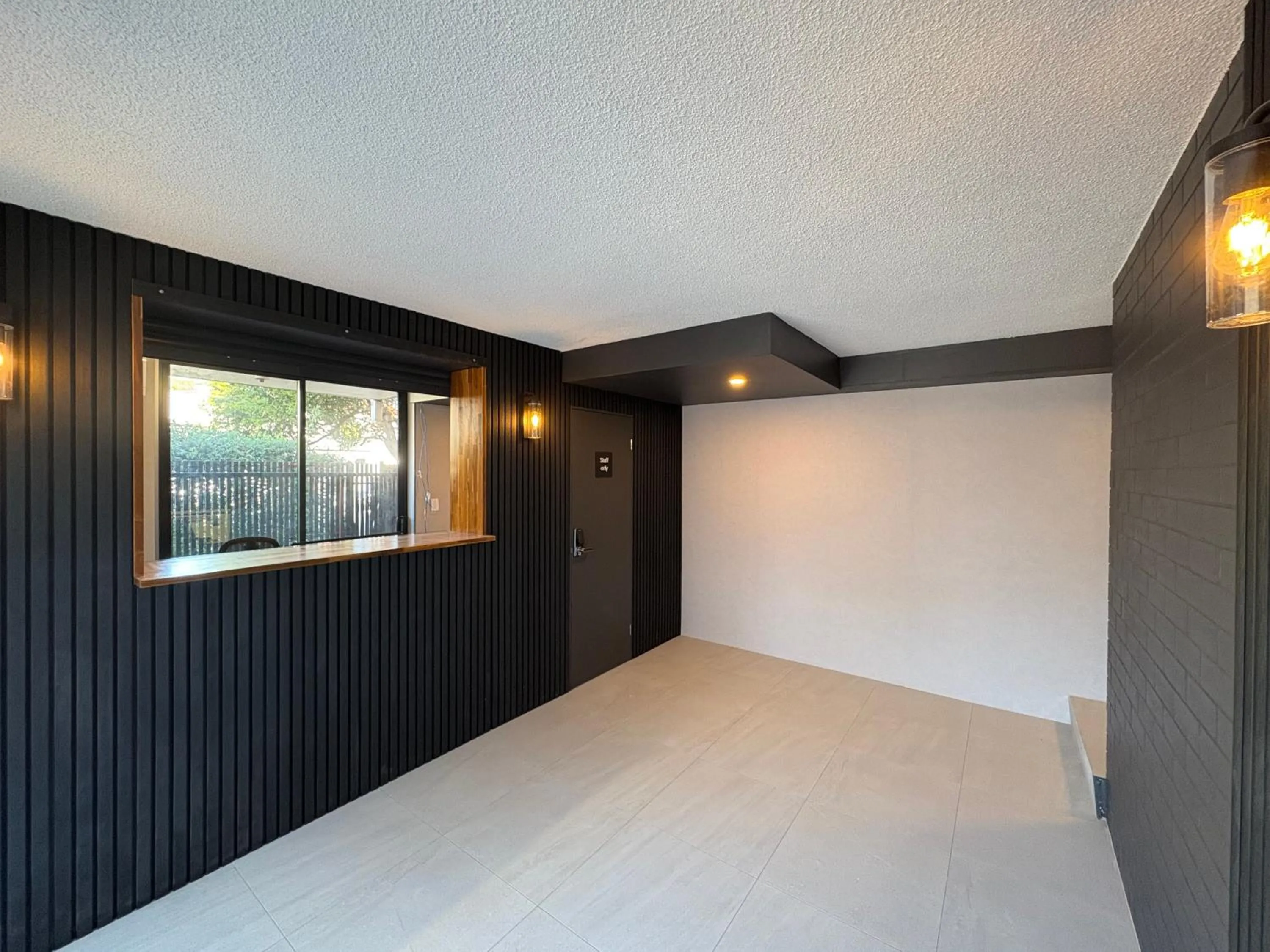 Lobby or reception, Bed in Spring Hill Inn