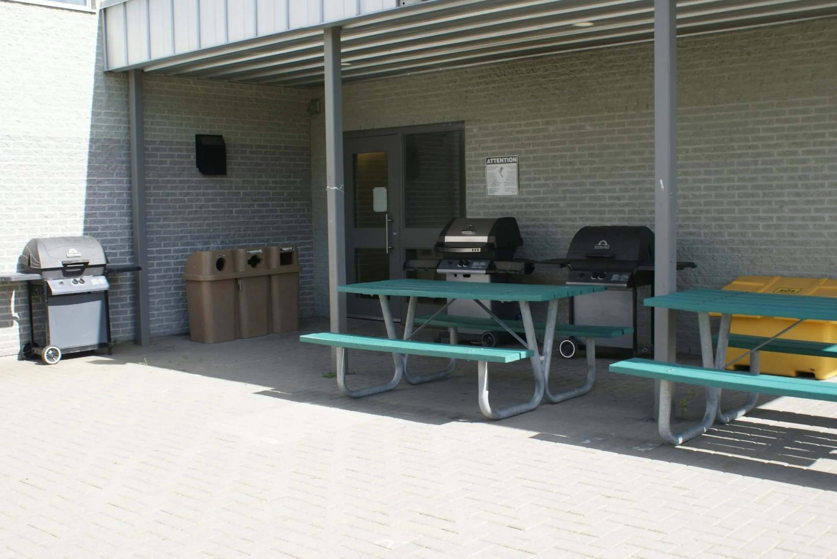 Residence & Conference Centre - Sudbury West