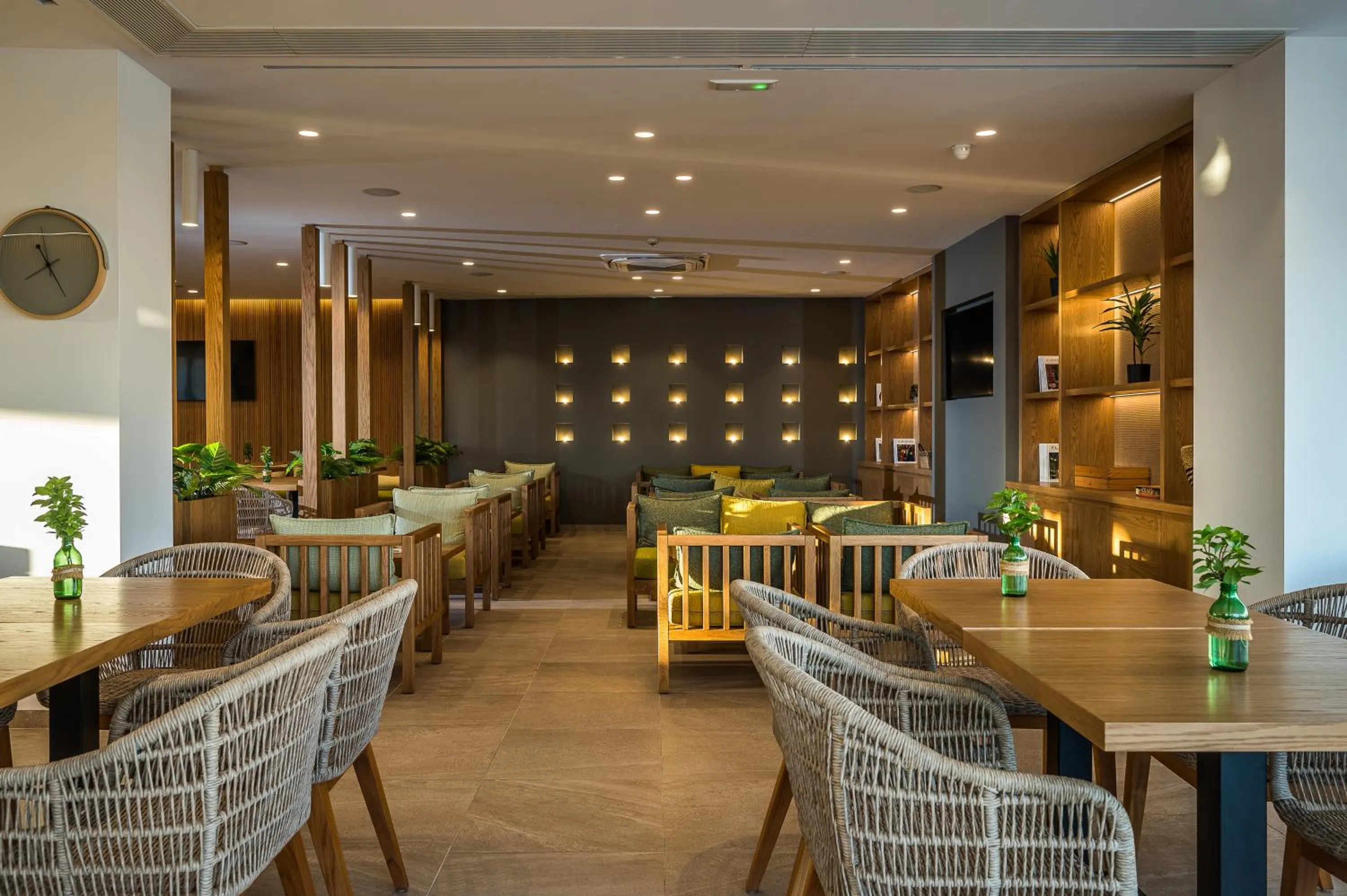 Restaurant/places to eat in Arminda Hotel & Spa