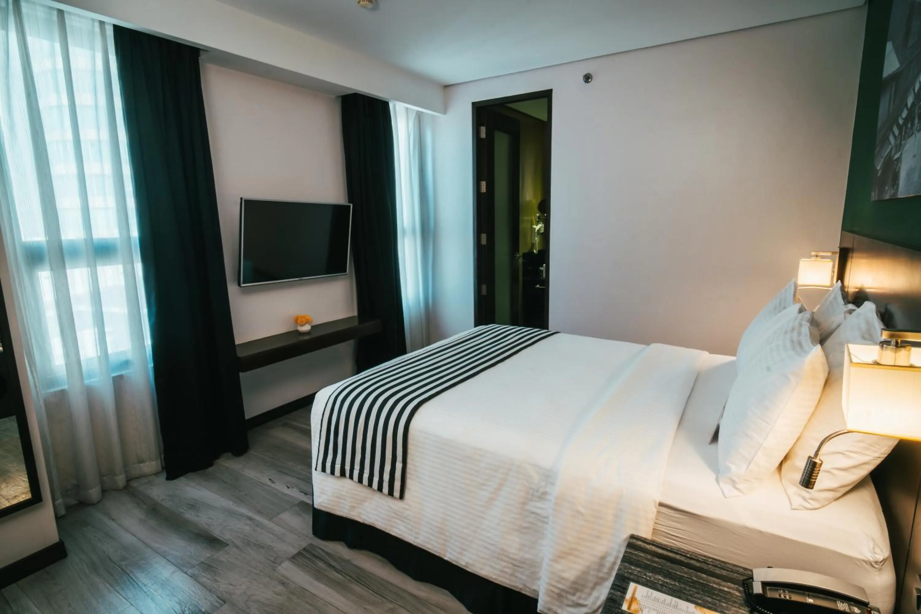 Bedroom, Bed in 1898 Hotel Colonia En Las Filipinas