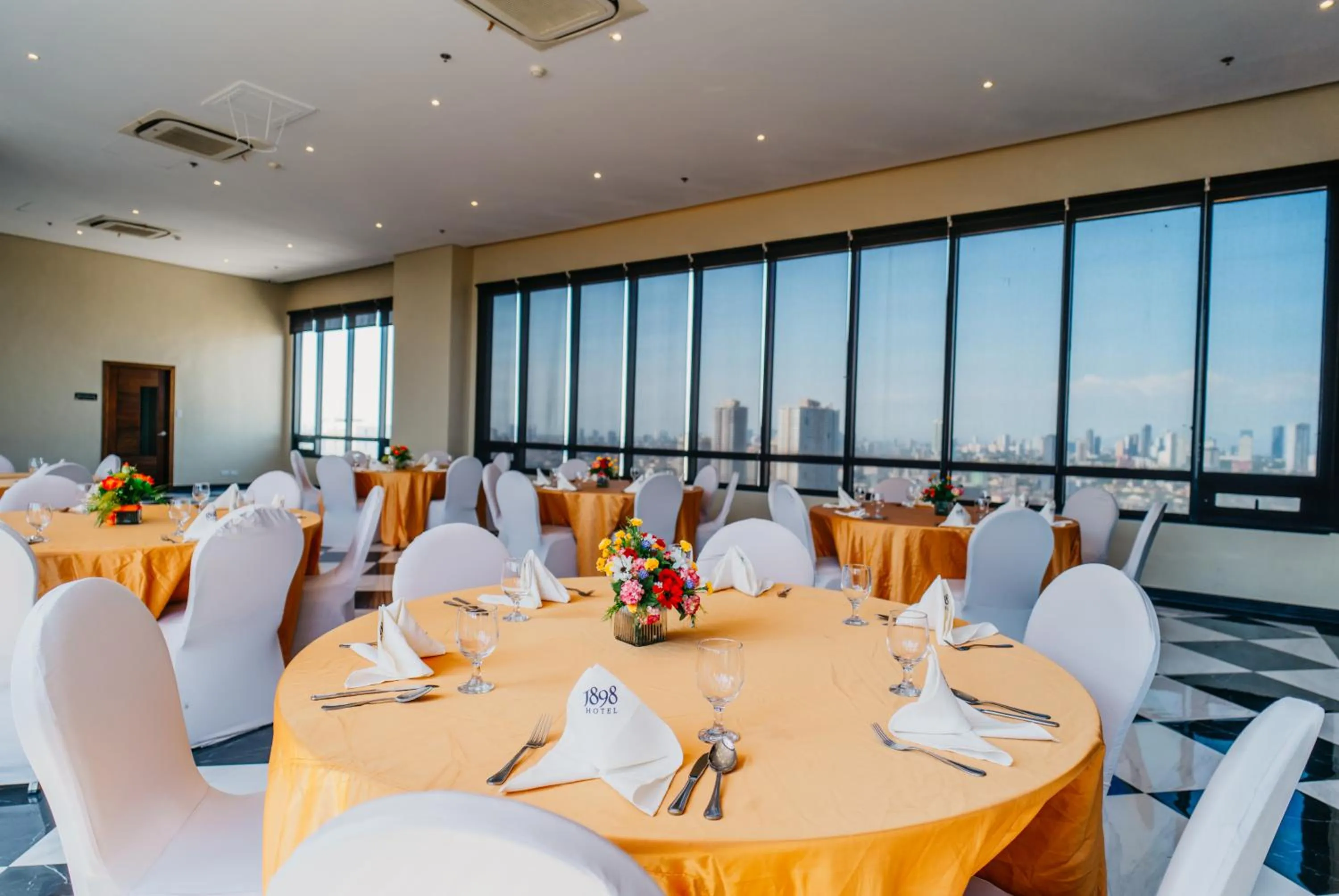 Banquet/Function facilities in 1898 Hotel Colonia En Las Filipinas